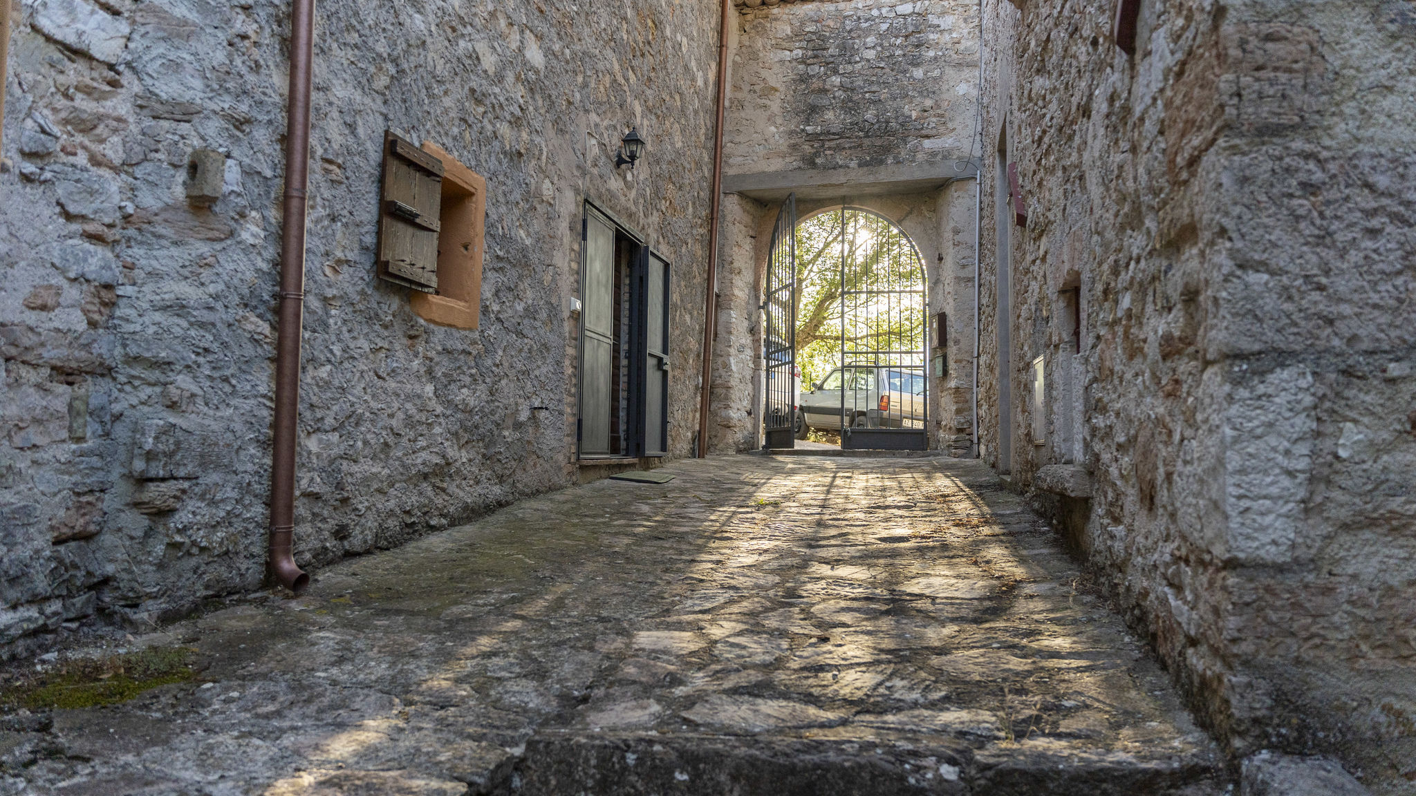 Italianway Campello sul Clitunno Ospitaci Casa Piccolo Borgo