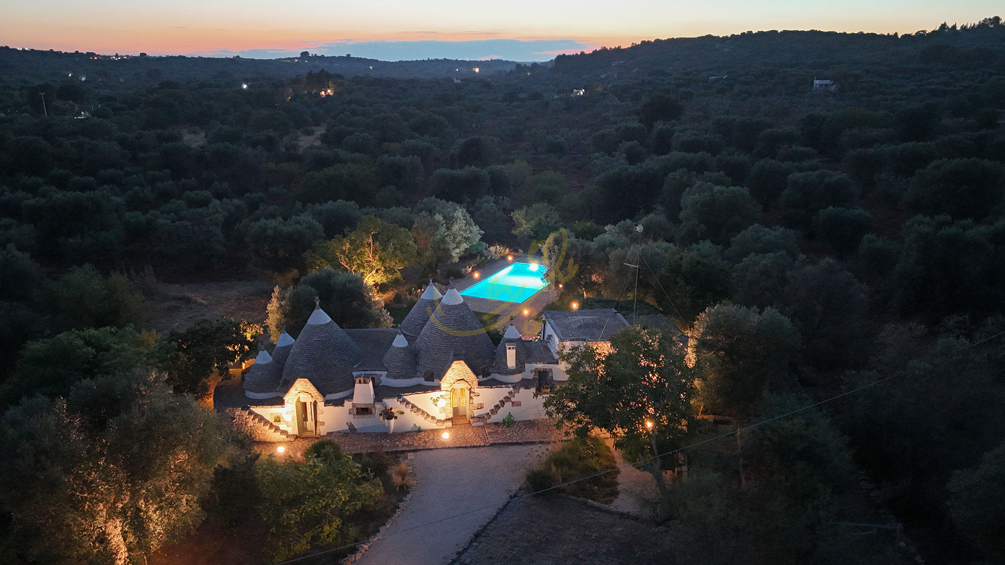 Italianway Ceglie Messapica TD Trulli Fico d'India w/ Pool Immersed in Nature