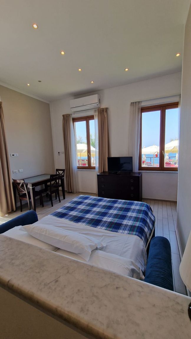 Italianway Livorno Monolocale fronte mare