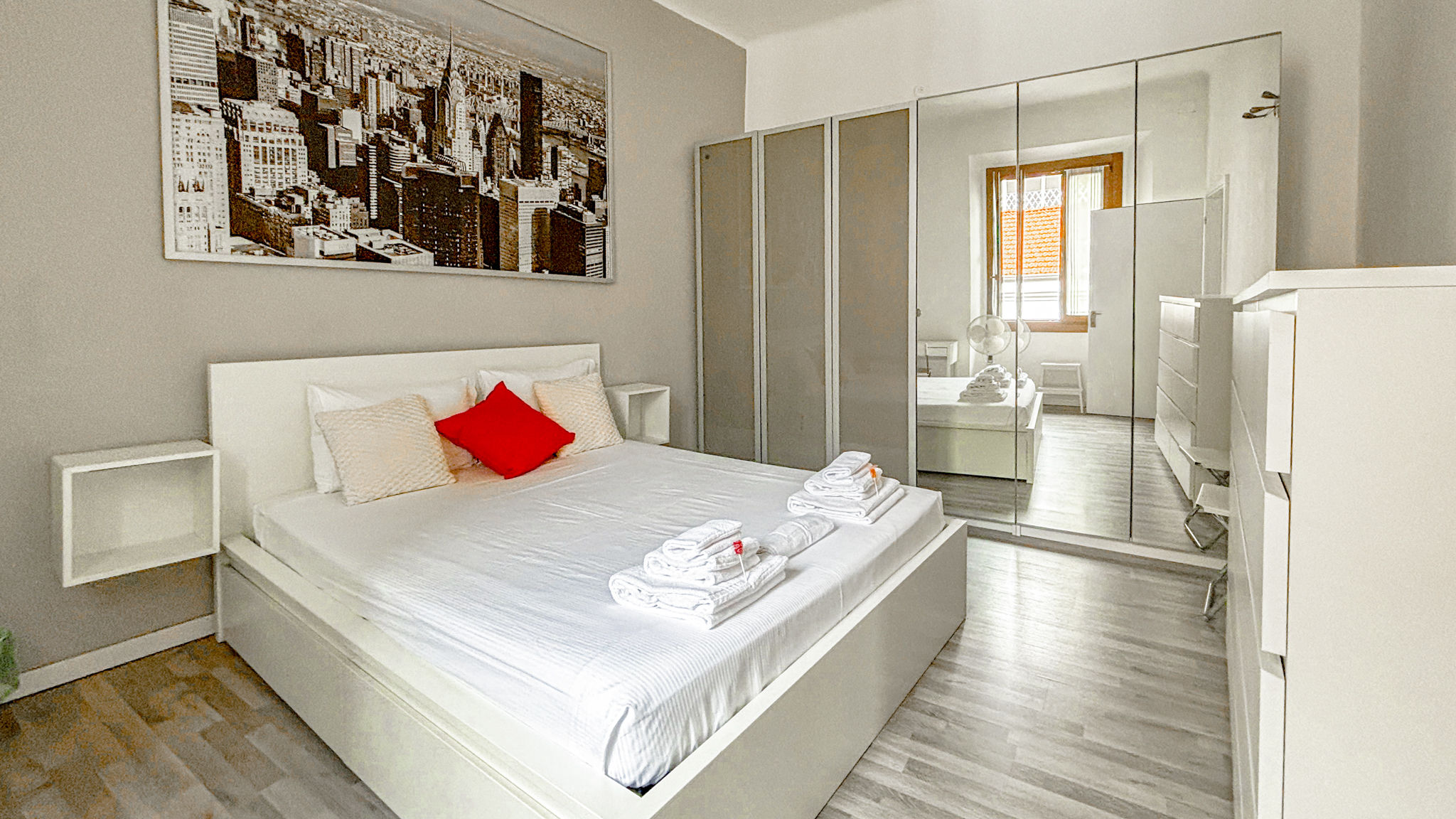 Italianway Milano  CF7 Duomo Suite - 3 mins walk from Duomo