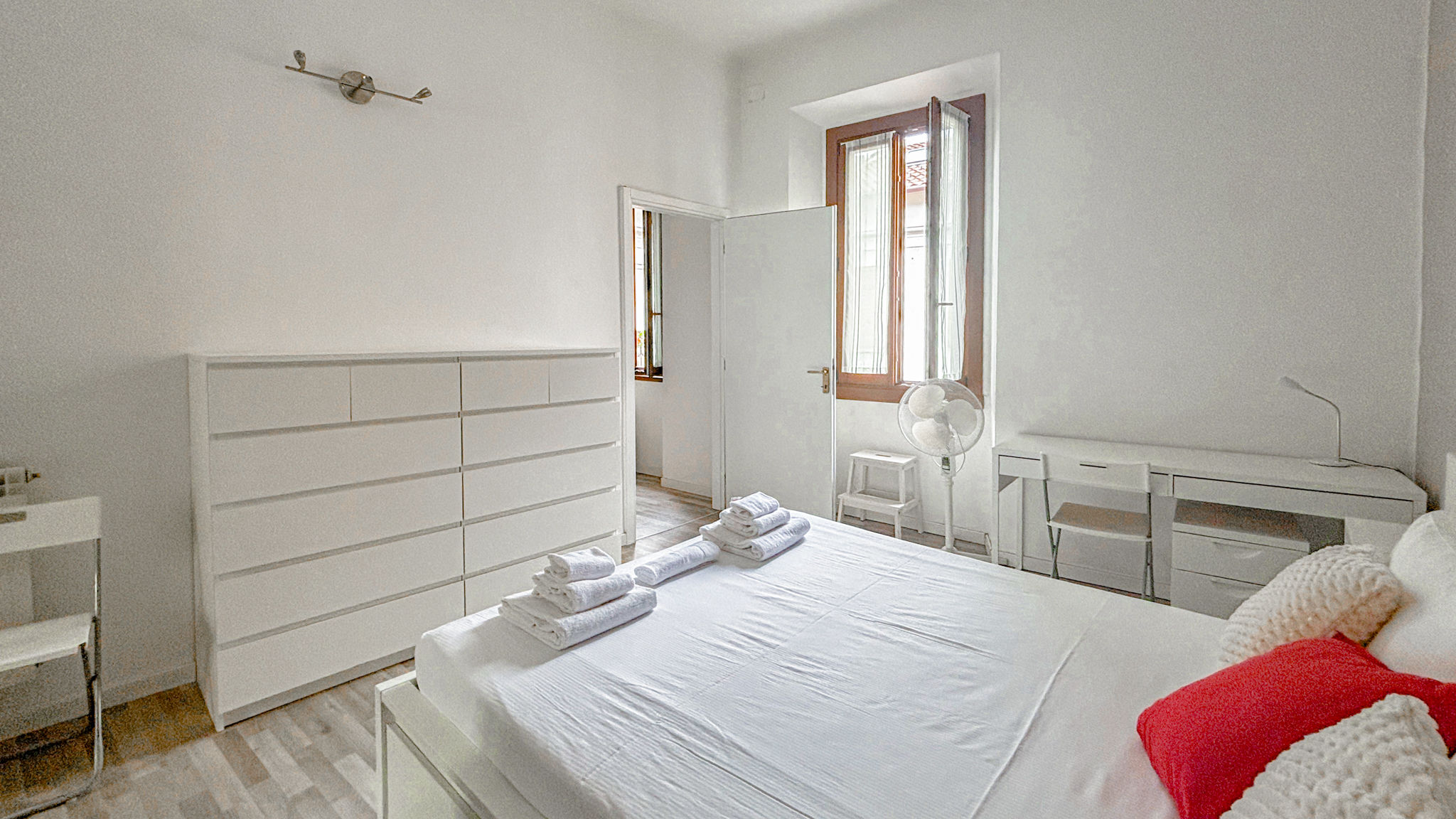 Italianway Milano  CF7 Duomo Suite - 3 mins walk from Duomo