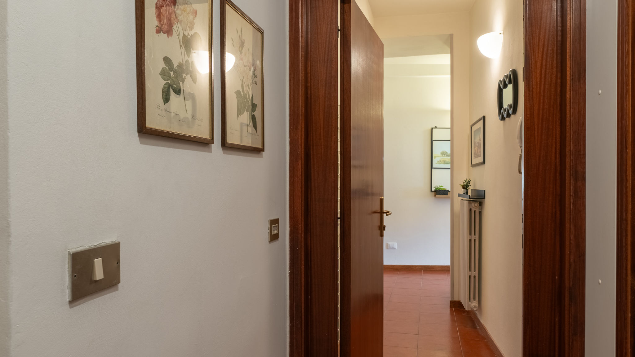 Italianway Iseo Central square