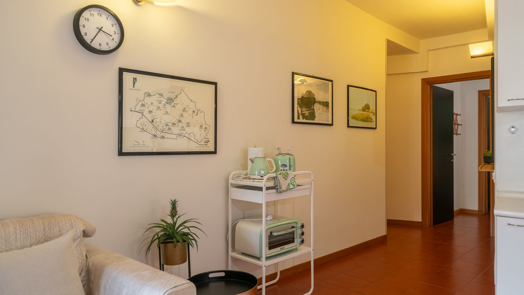 Italianway Iseo Central square