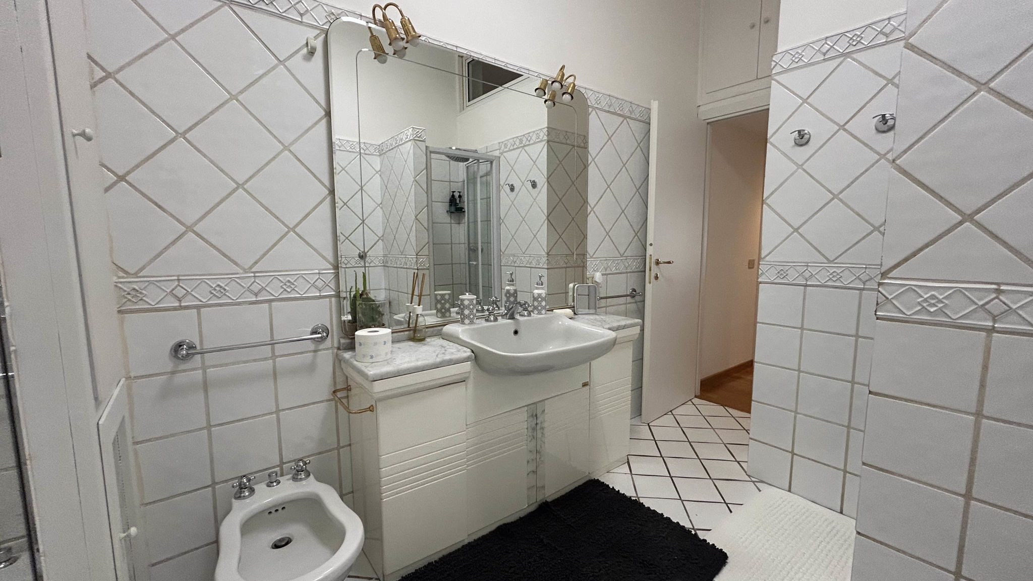 Italianway Roma Tiziano House by Ghor