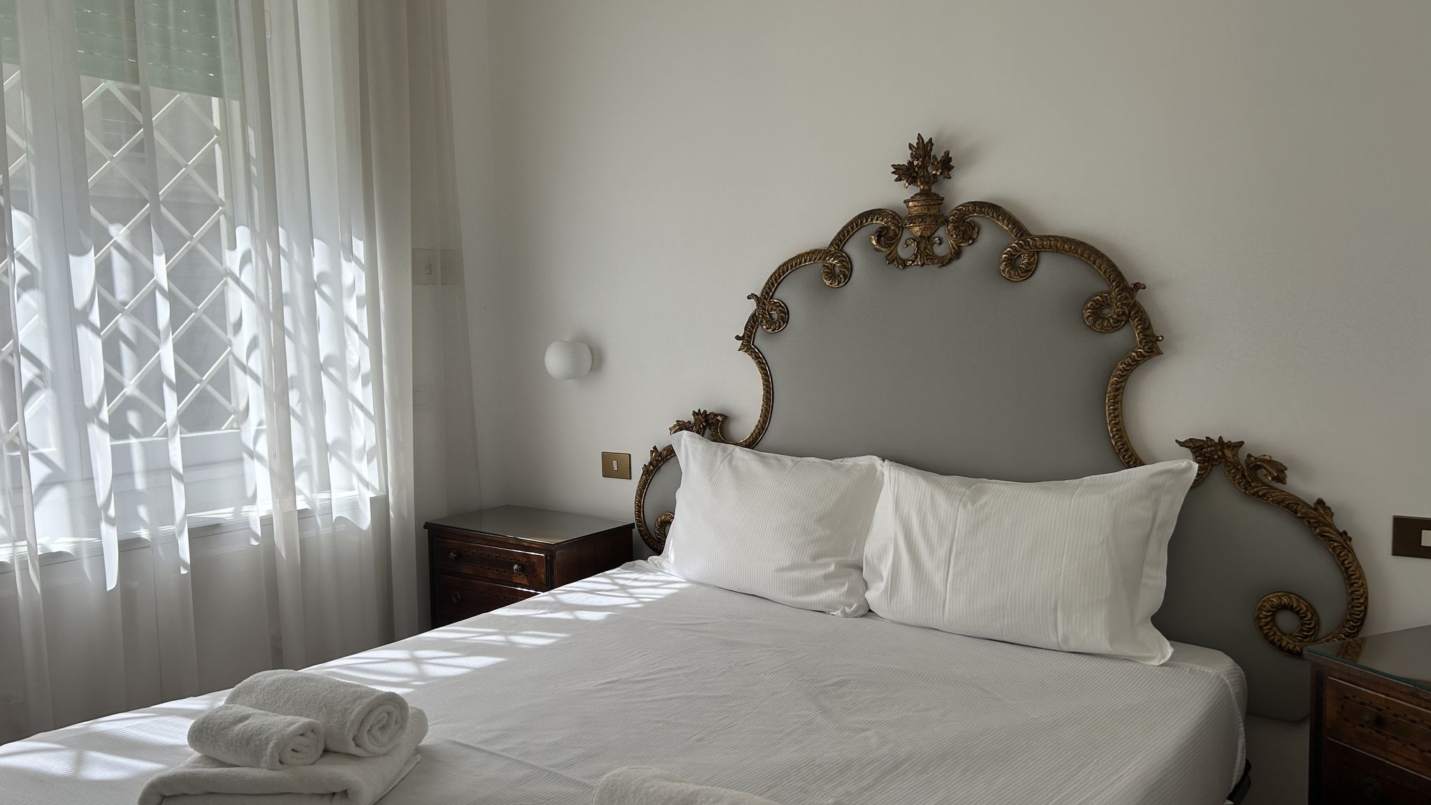 Italianway Roma Tiziano House by Ghor