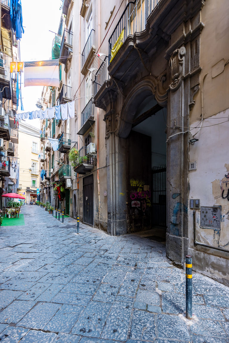 Italianway Napoli Modern Spacious Apartment in the Heart of Naples 