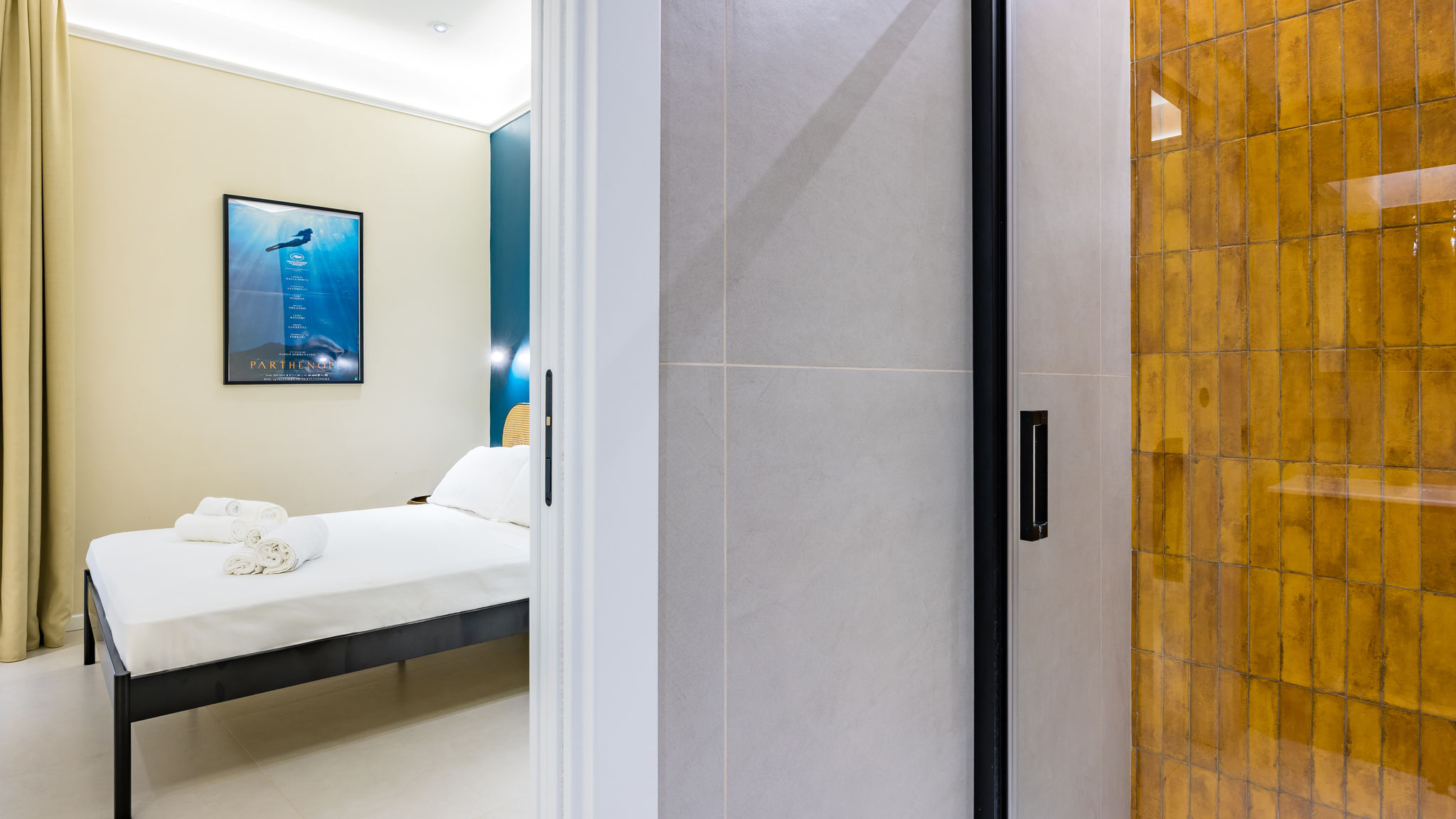 Italianway Napoli Modern Spacious Apartment in the Heart of Naples 