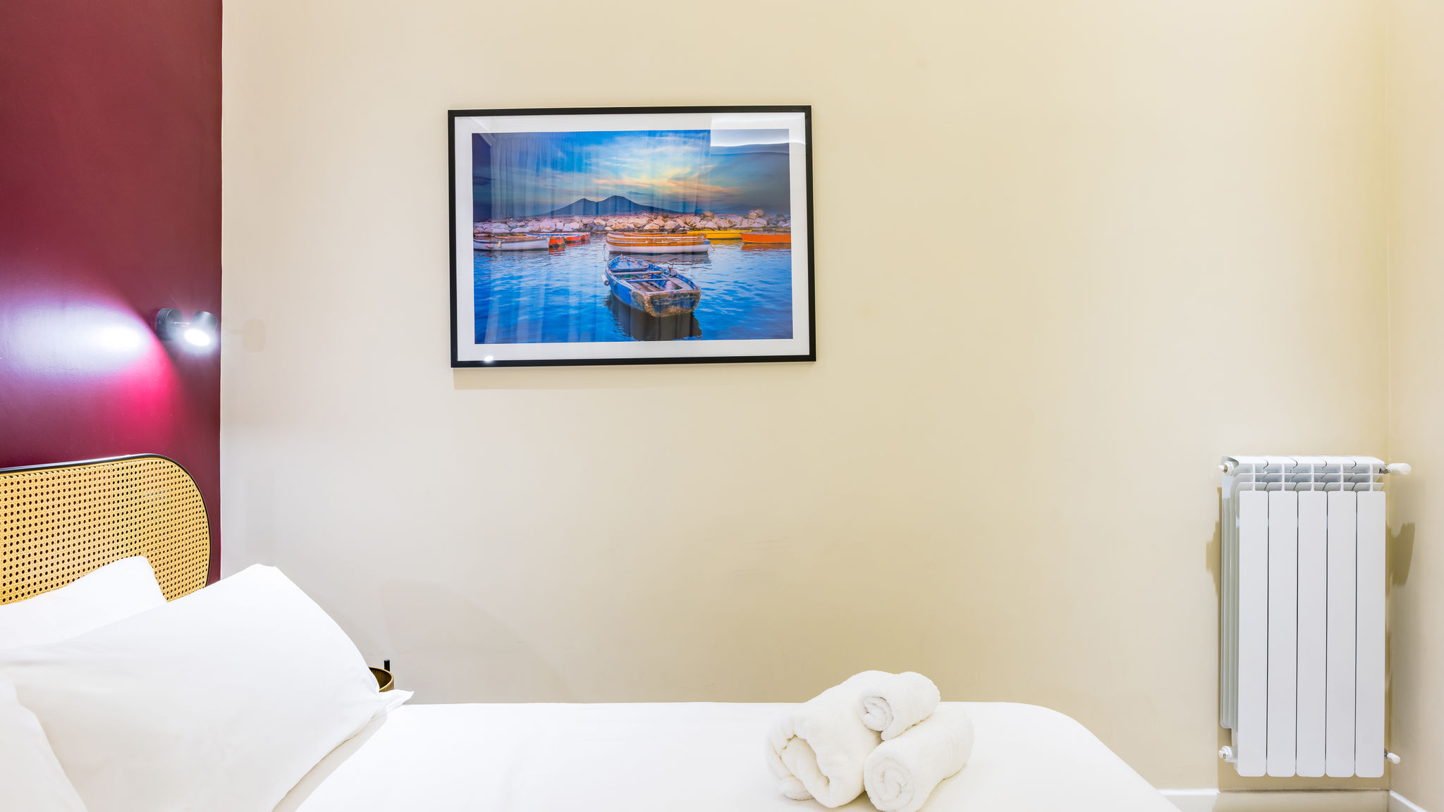 Italianway Napoli Modern Spacious Apartment in the Heart of Naples 