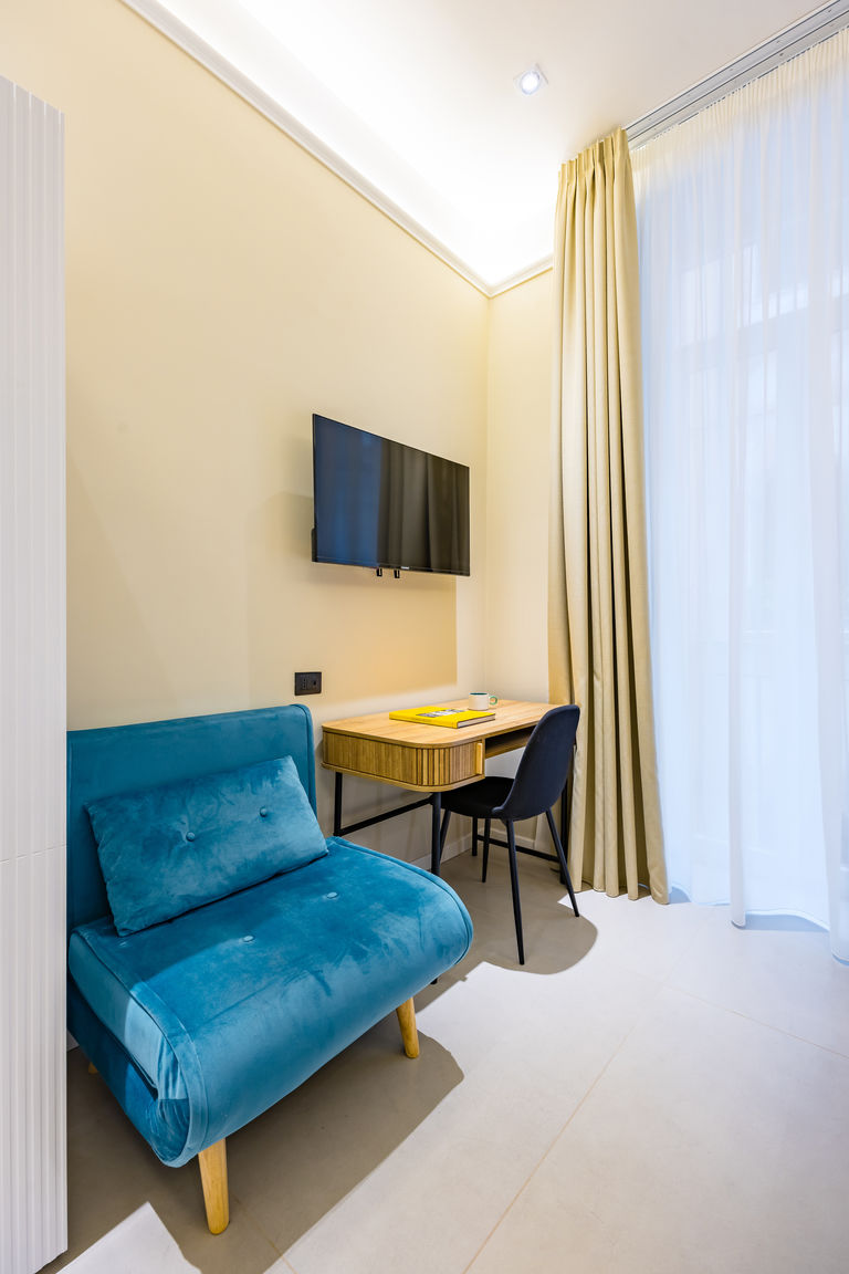 Italianway Napoli Modern Spacious Apartment in the Heart of Naples 