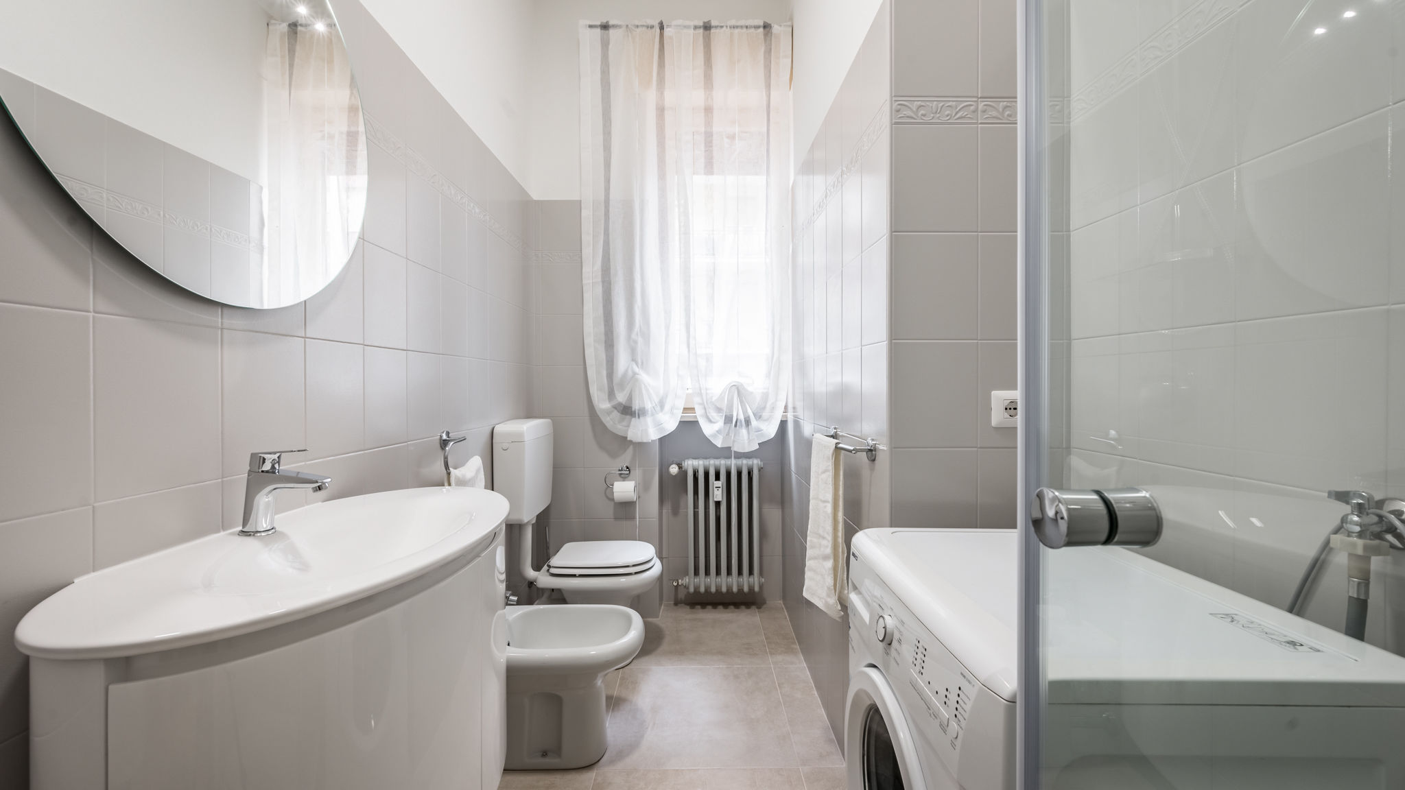 Italianway Parma Casa Amelia - Elegant Suite [parcheggio gratuito]