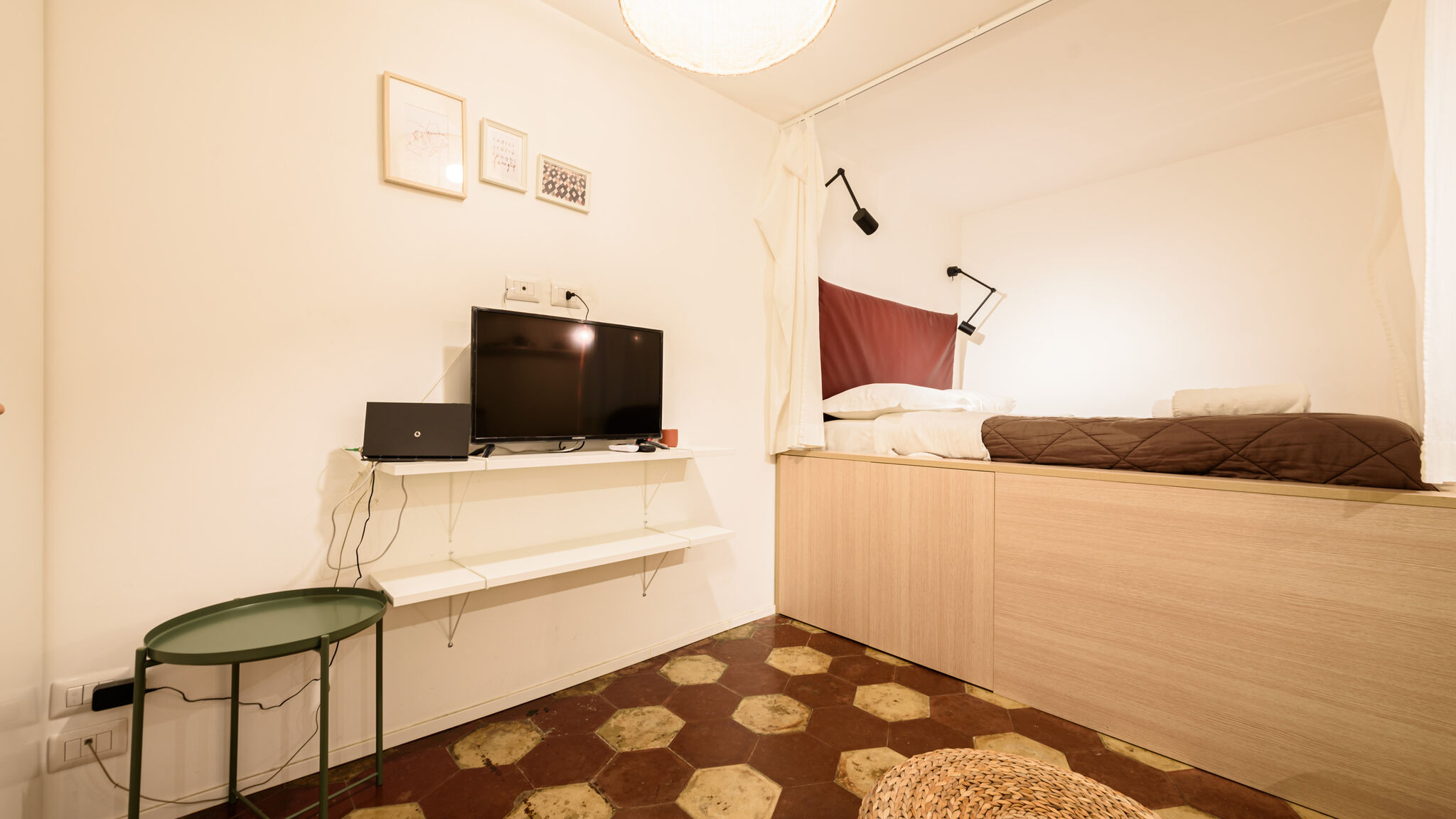 Italianway Napoli Vico Santa Luciella 20