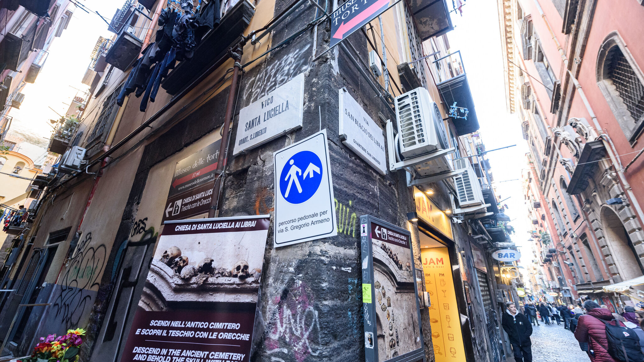 Italianway Napoli Vico Santa Luciella 20