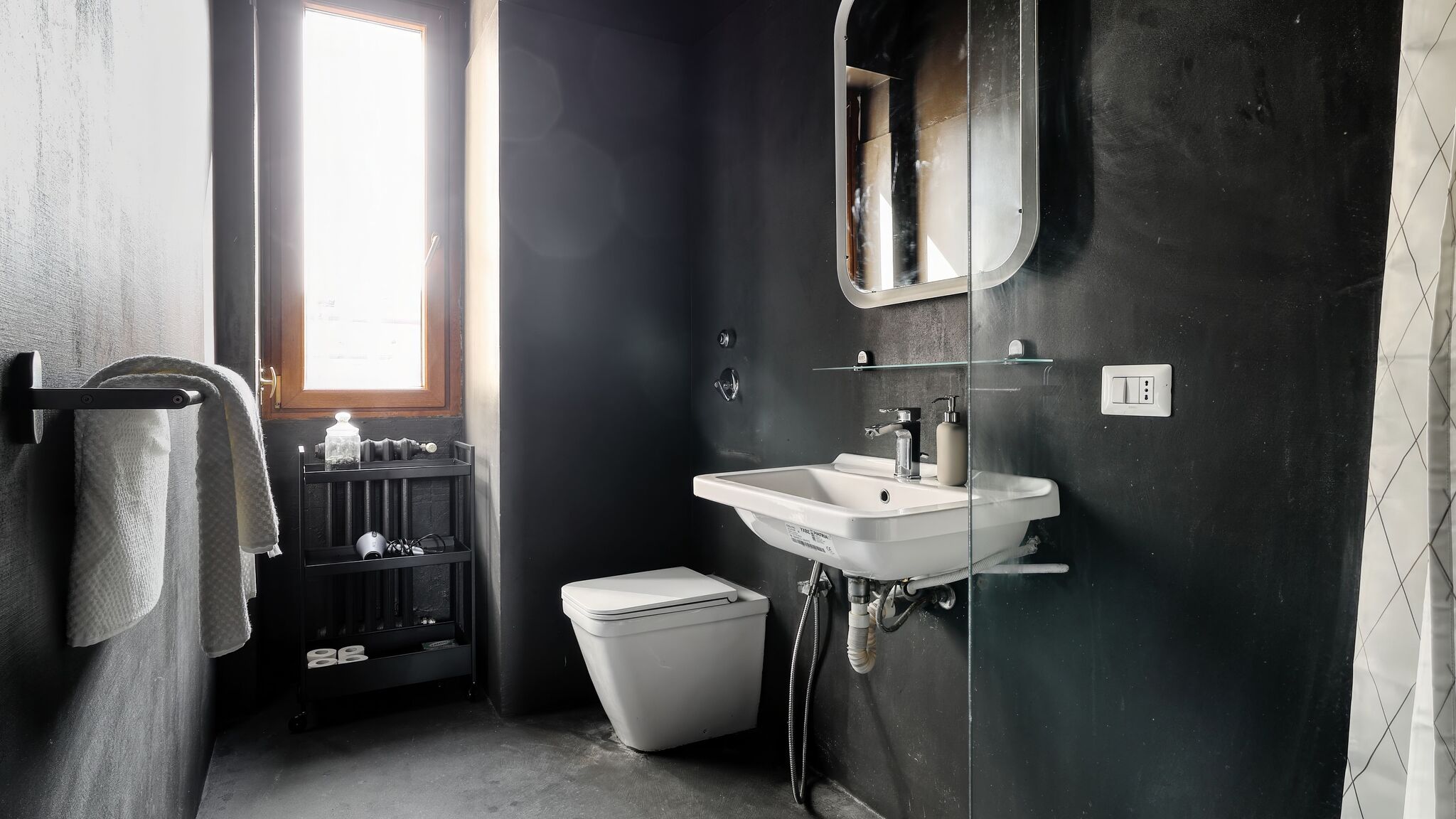 Italianway Milano Minimal Chic Studio near Milan Centrale