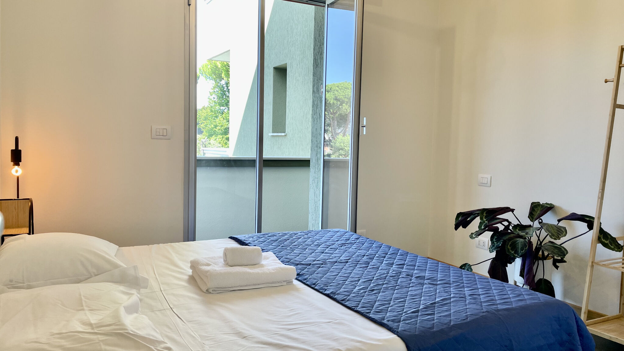 Italianway Riccione Bilocale con balcone e piscina a Riccione