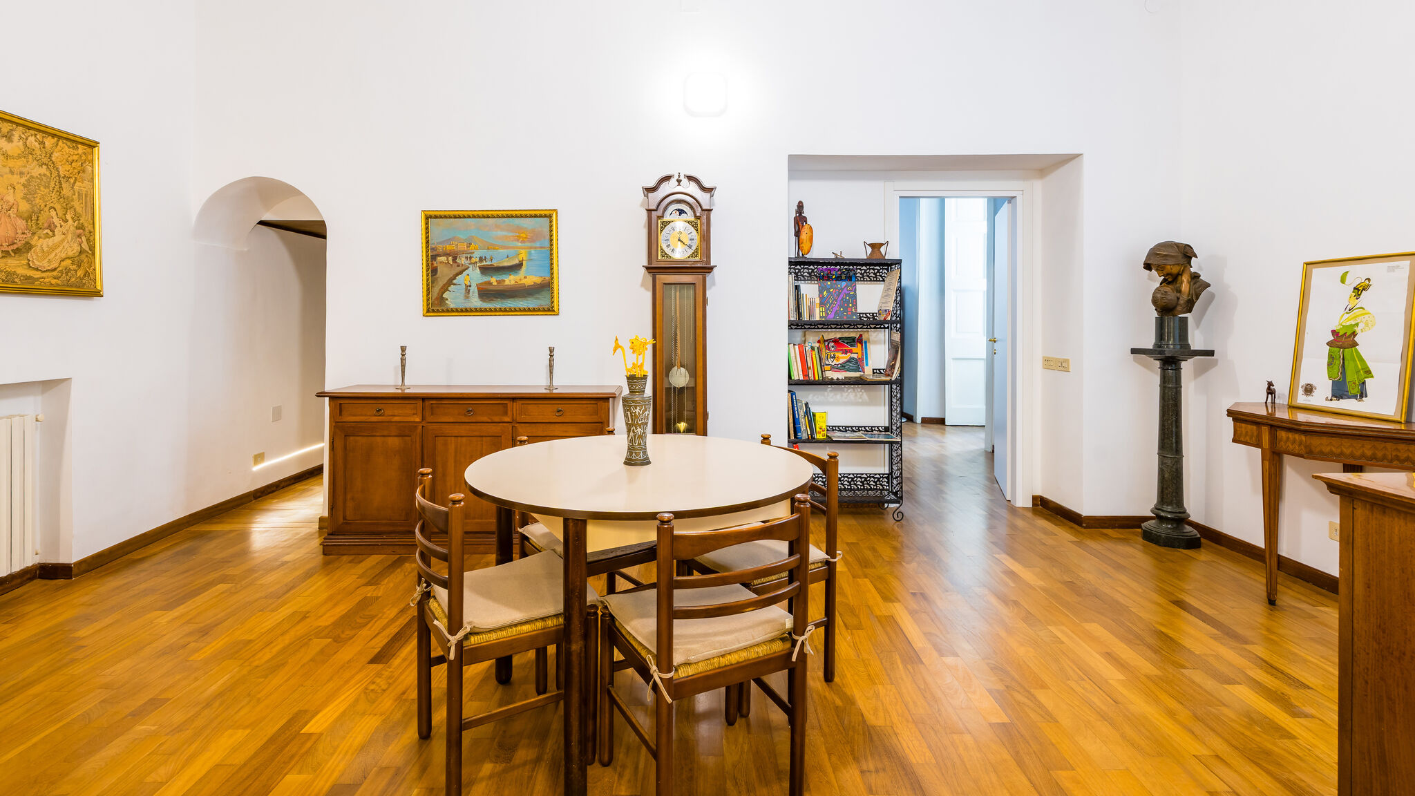 Italianway Napoli The Spanish Manor by NapoliApartments