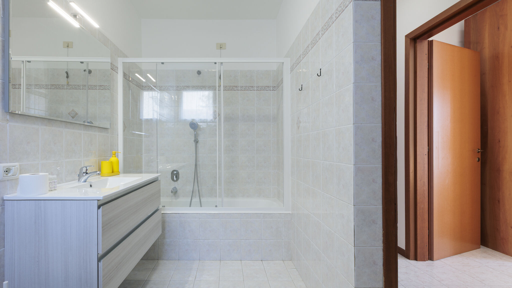 Italianway Grassobbio BGY Colorful Home