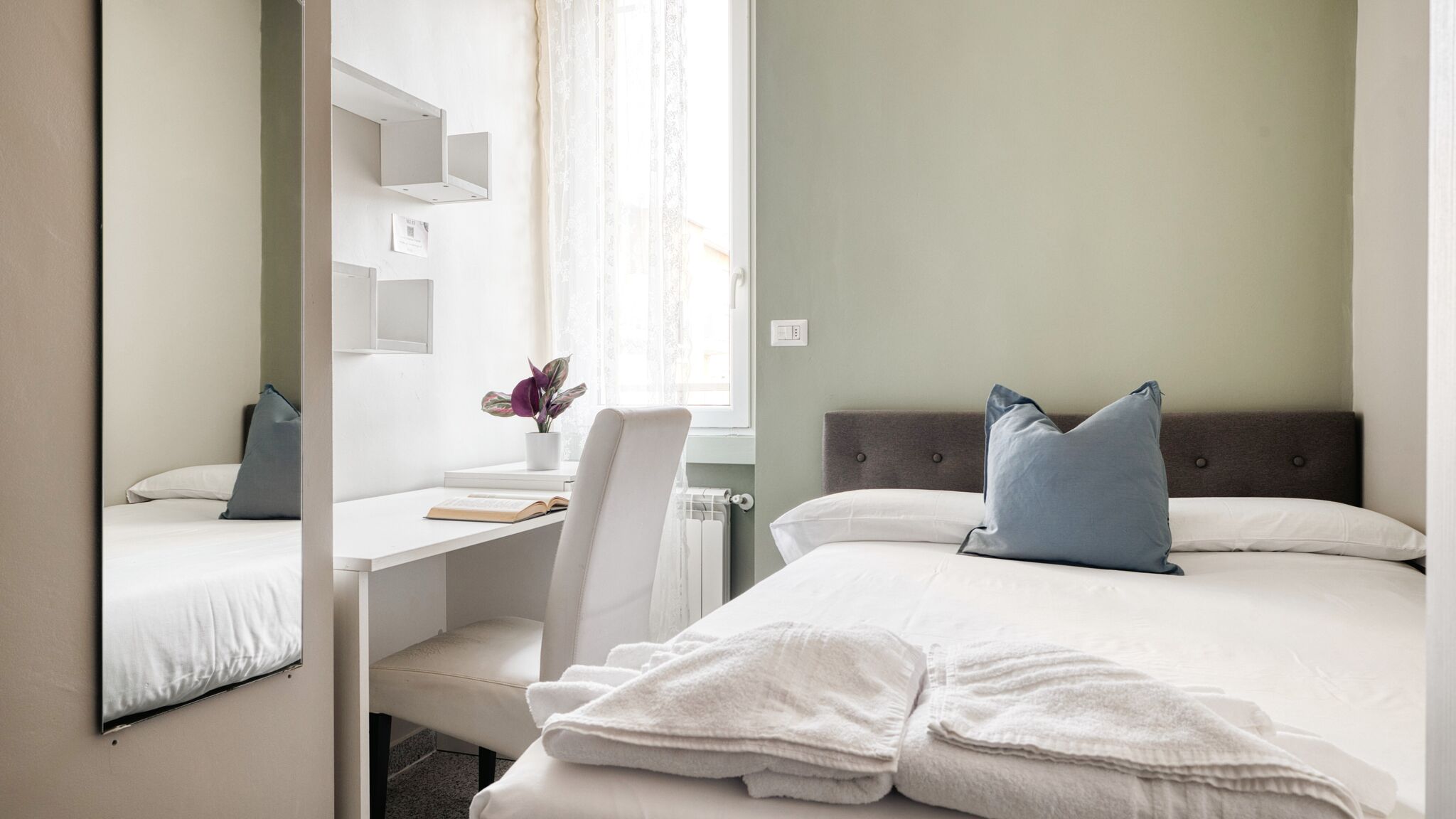 Italianway Milano City Stay for 6 – Walk to Milan’s Best Spots