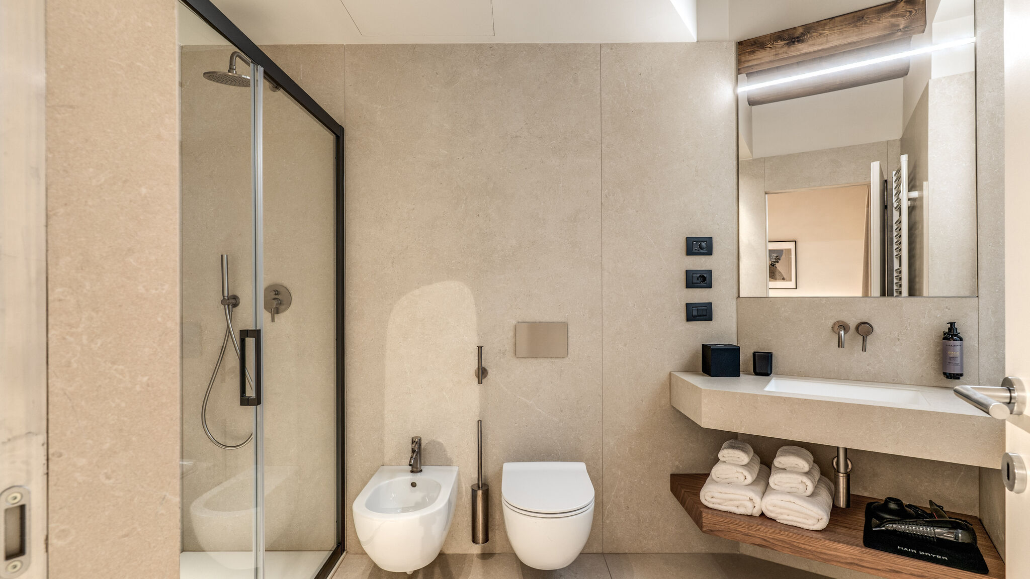 Italianway Milano Agnesi Statue - 1.001