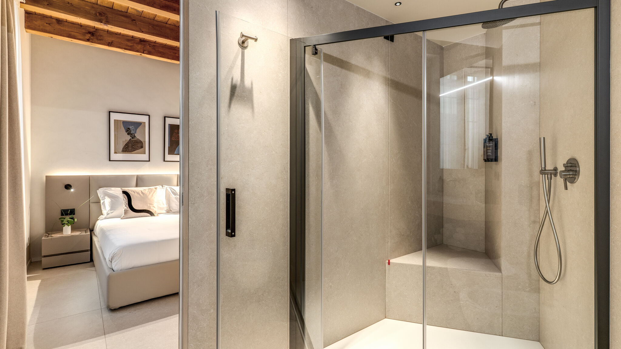 Italianway Milano Agnesi Statue - 1.001