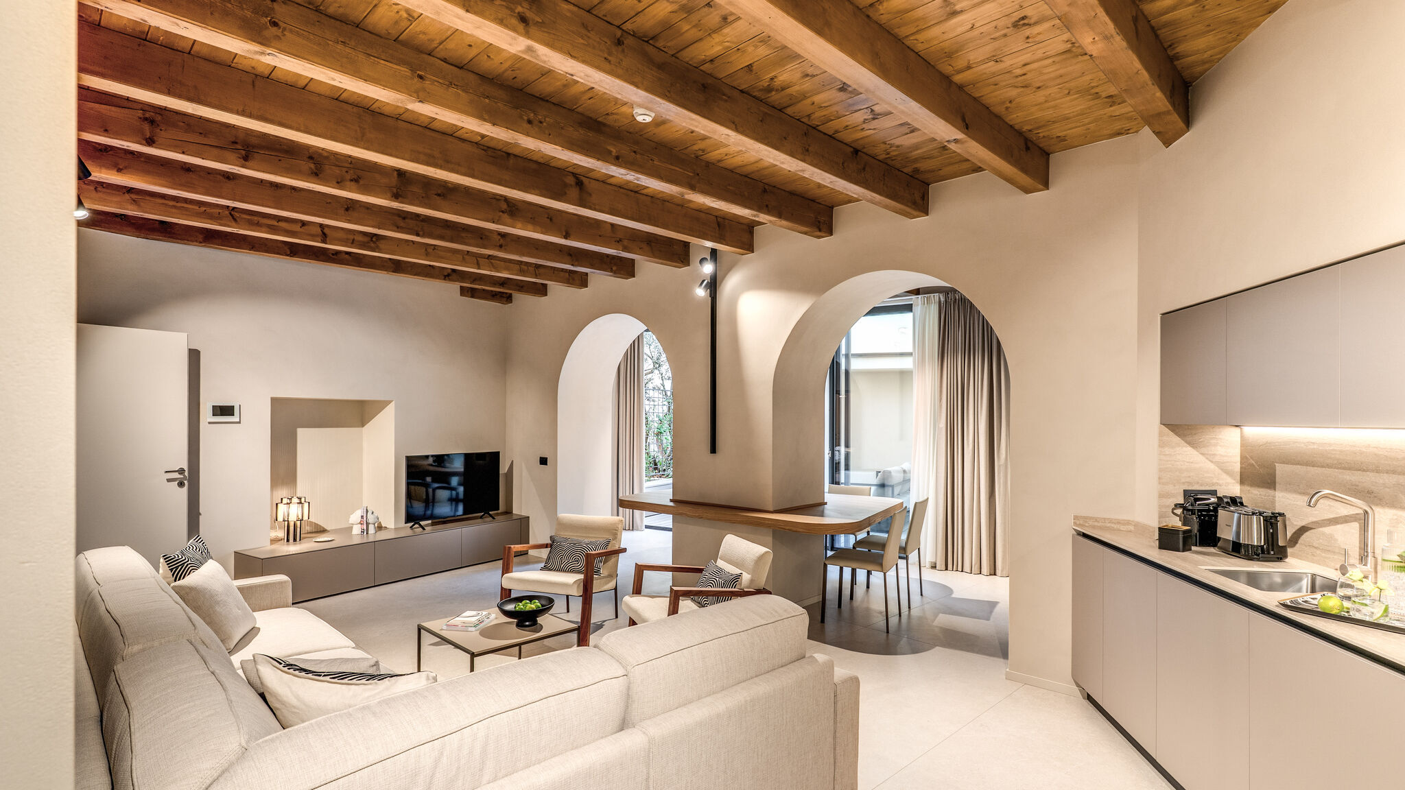 Italianway Milano Agnesi Statue - 1.001