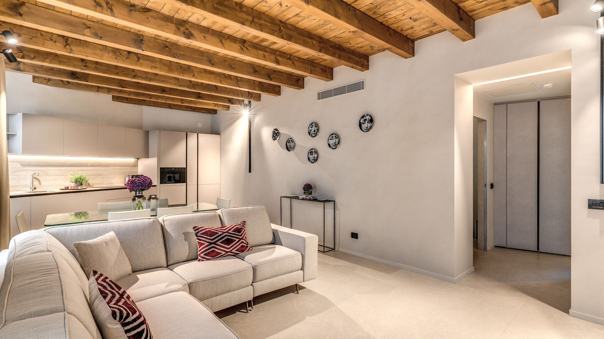 Italianway Milano Agnesi Statue - 1.002