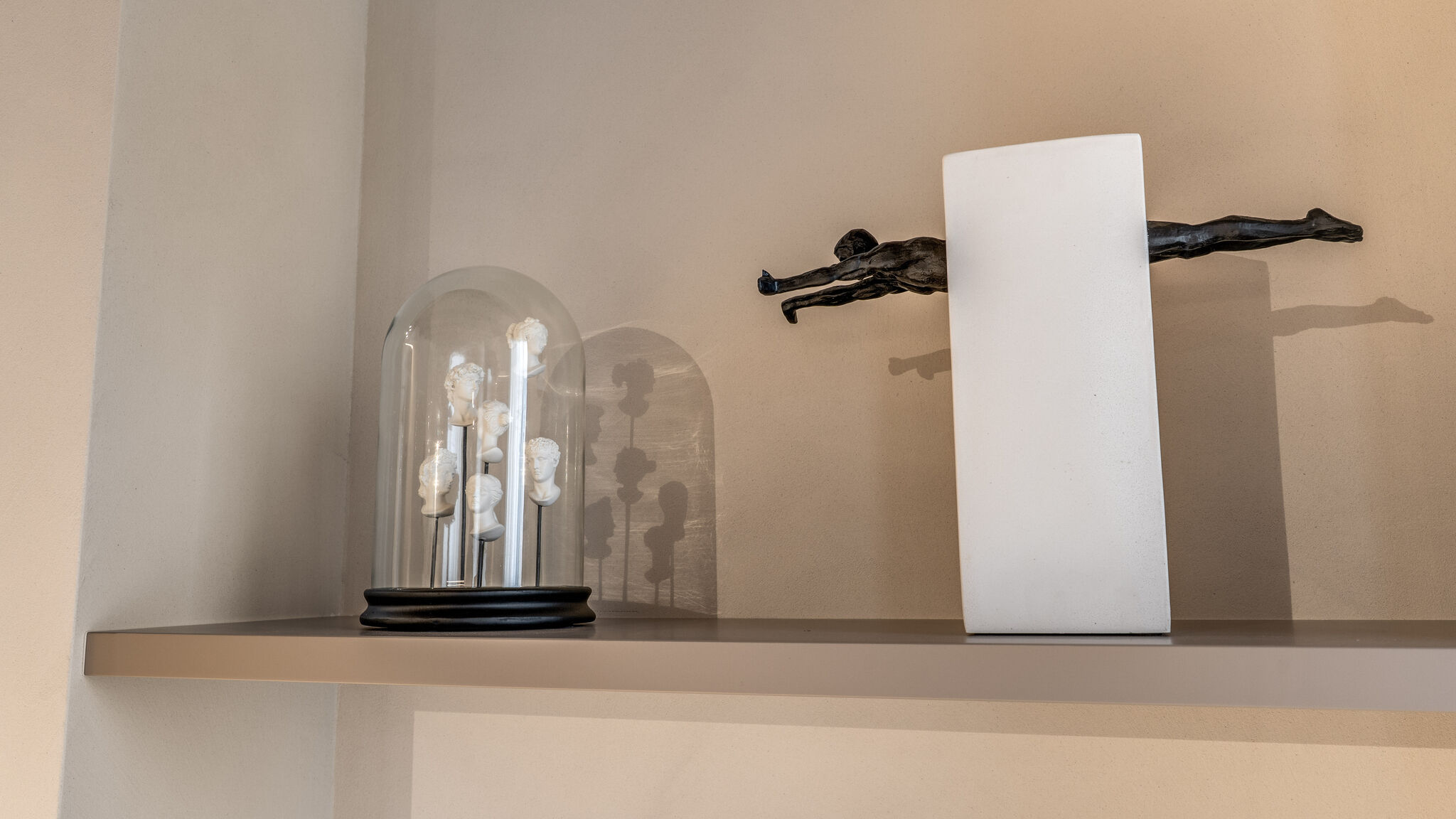 Italianway Milano Agnesi Statue - 1.002