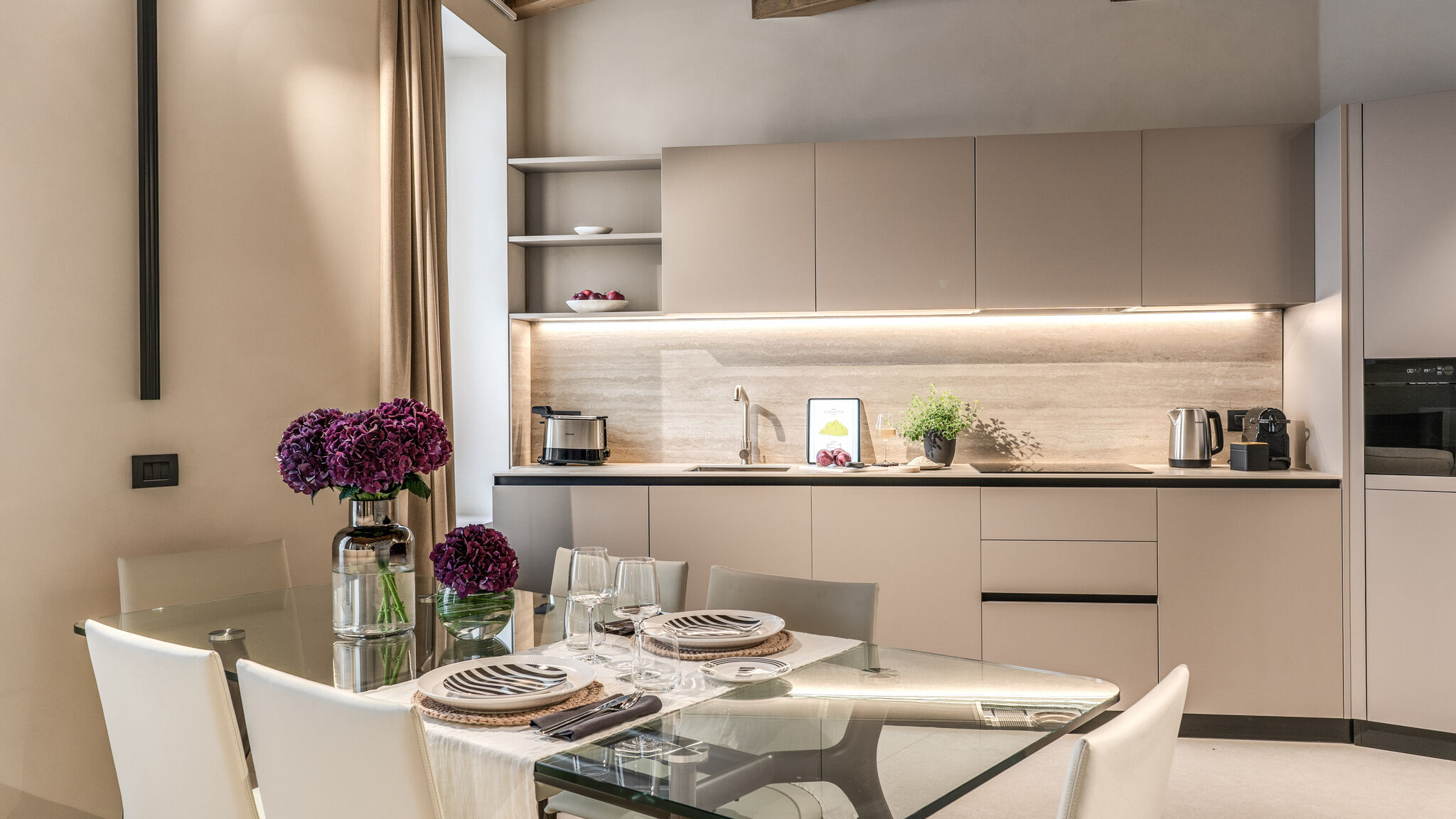 Italianway Milano Agnesi Statue - 1.002