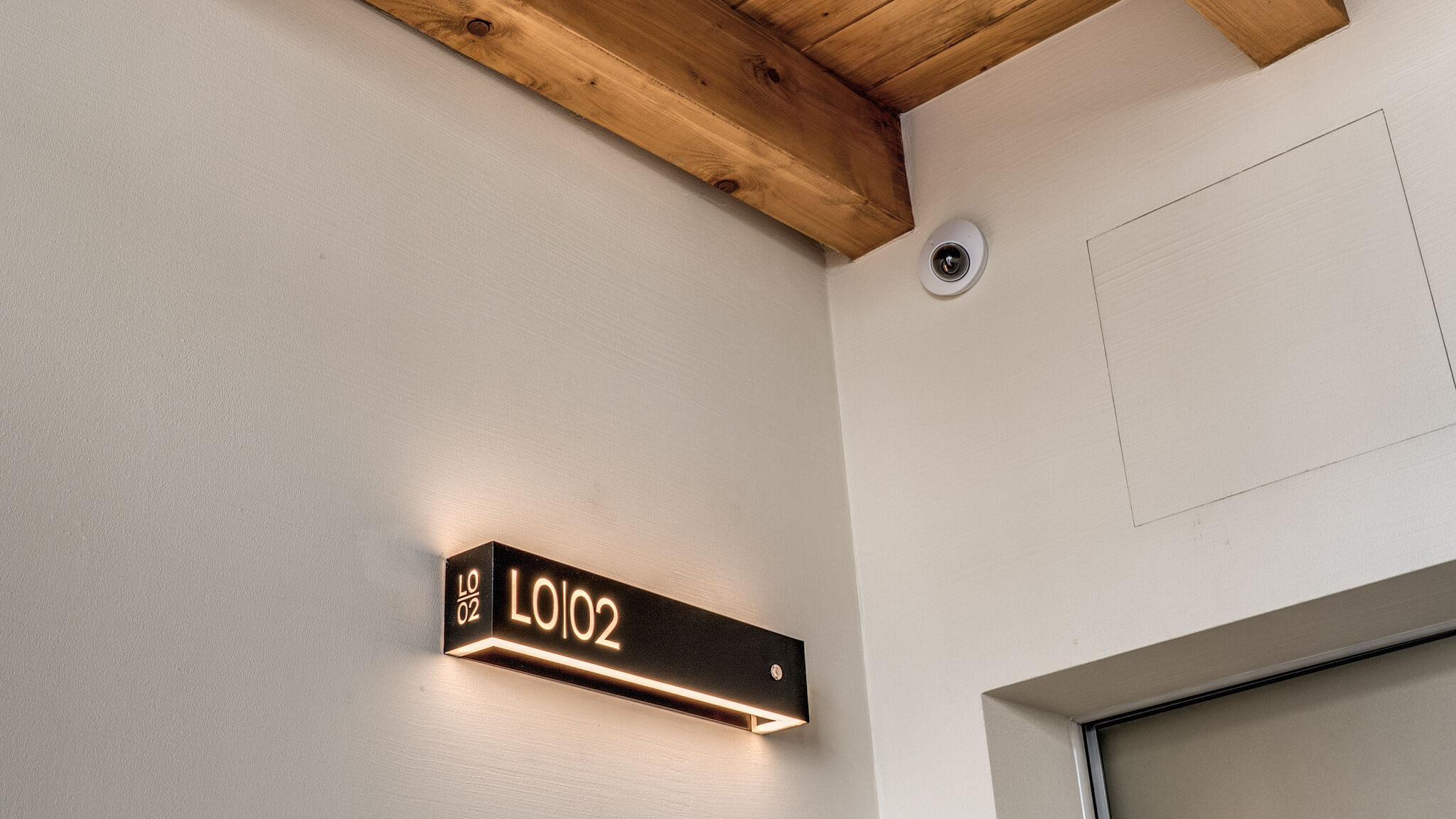 Italianway Milano Agnesi Statue - 1.002