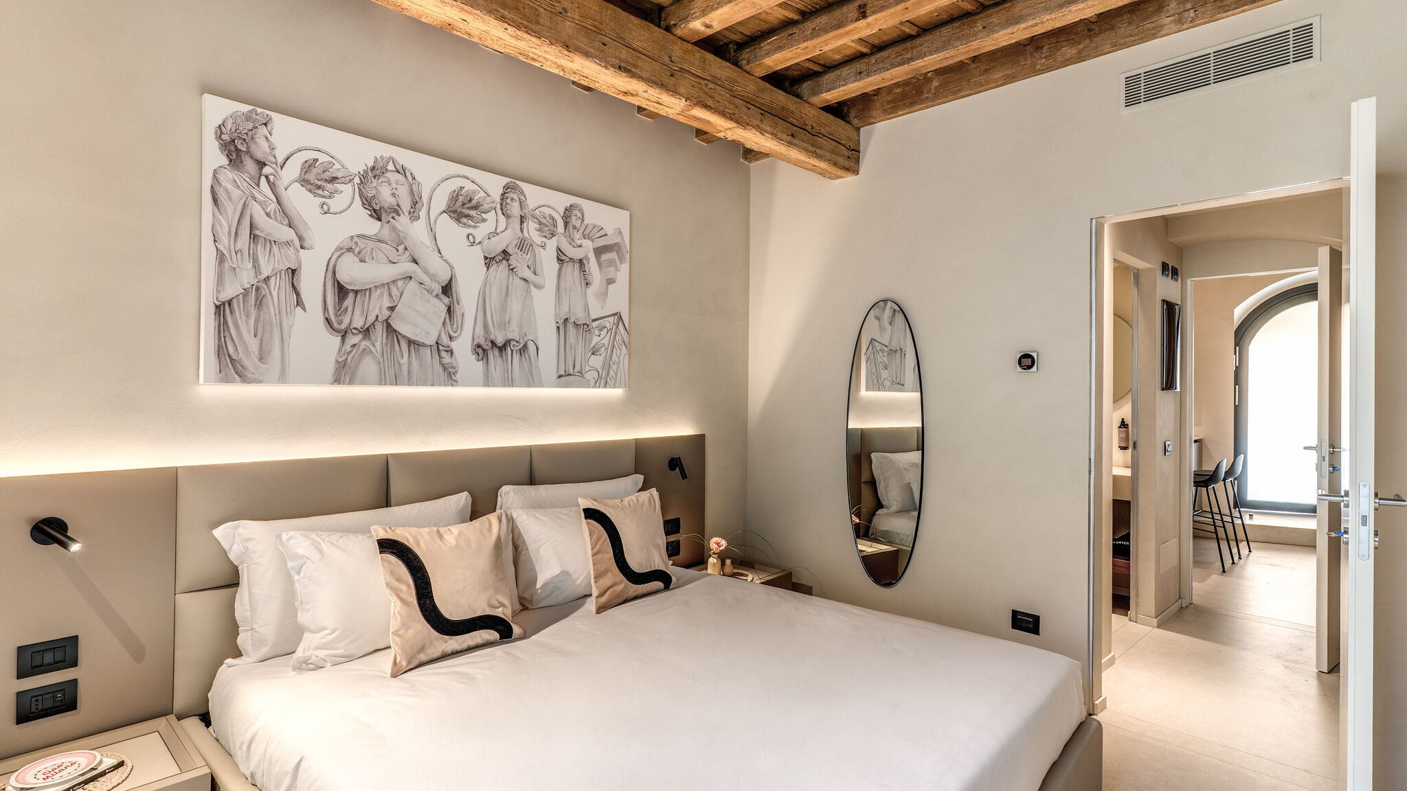 Italianway Milano Agnesi Statue - 1.003