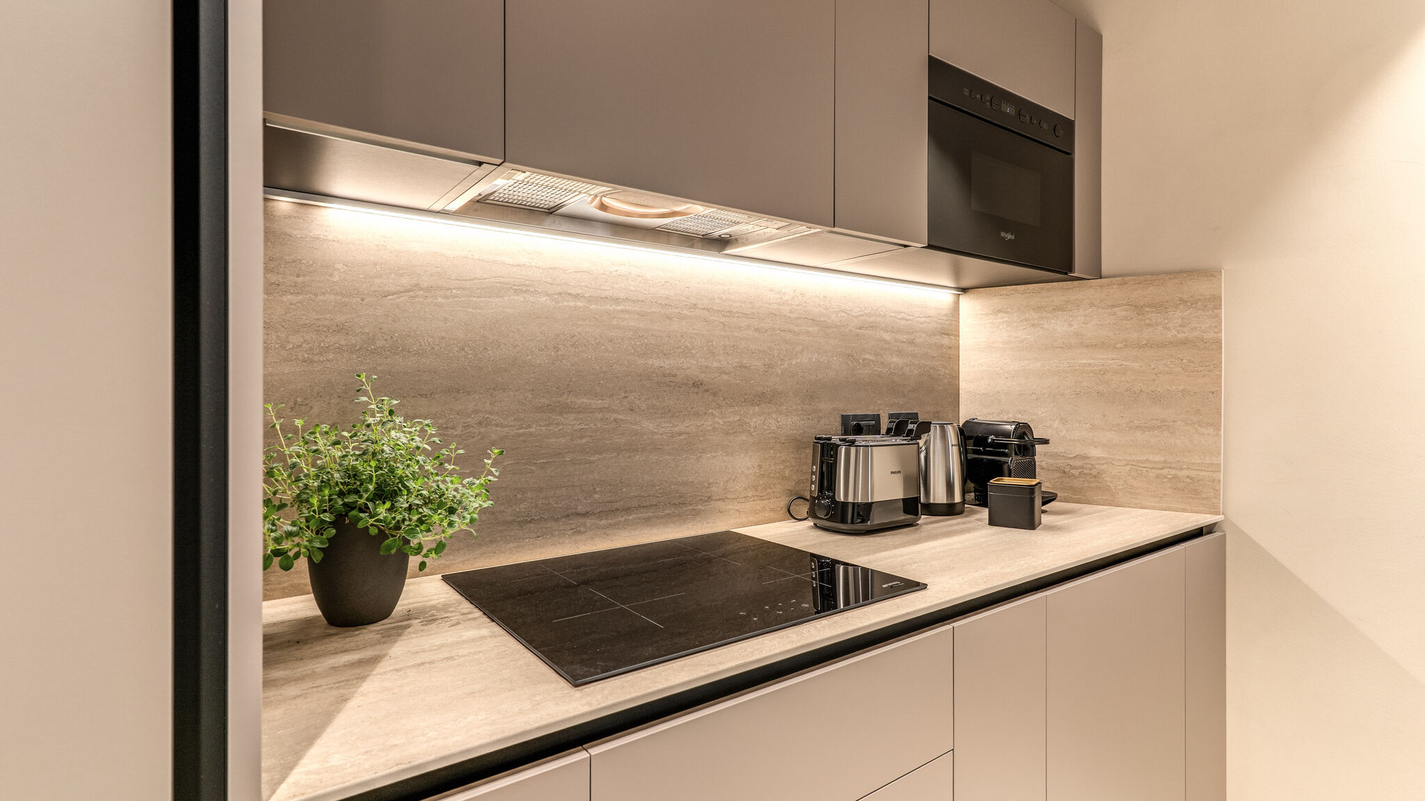 Italianway Milano Agnesi Statue - 1.003