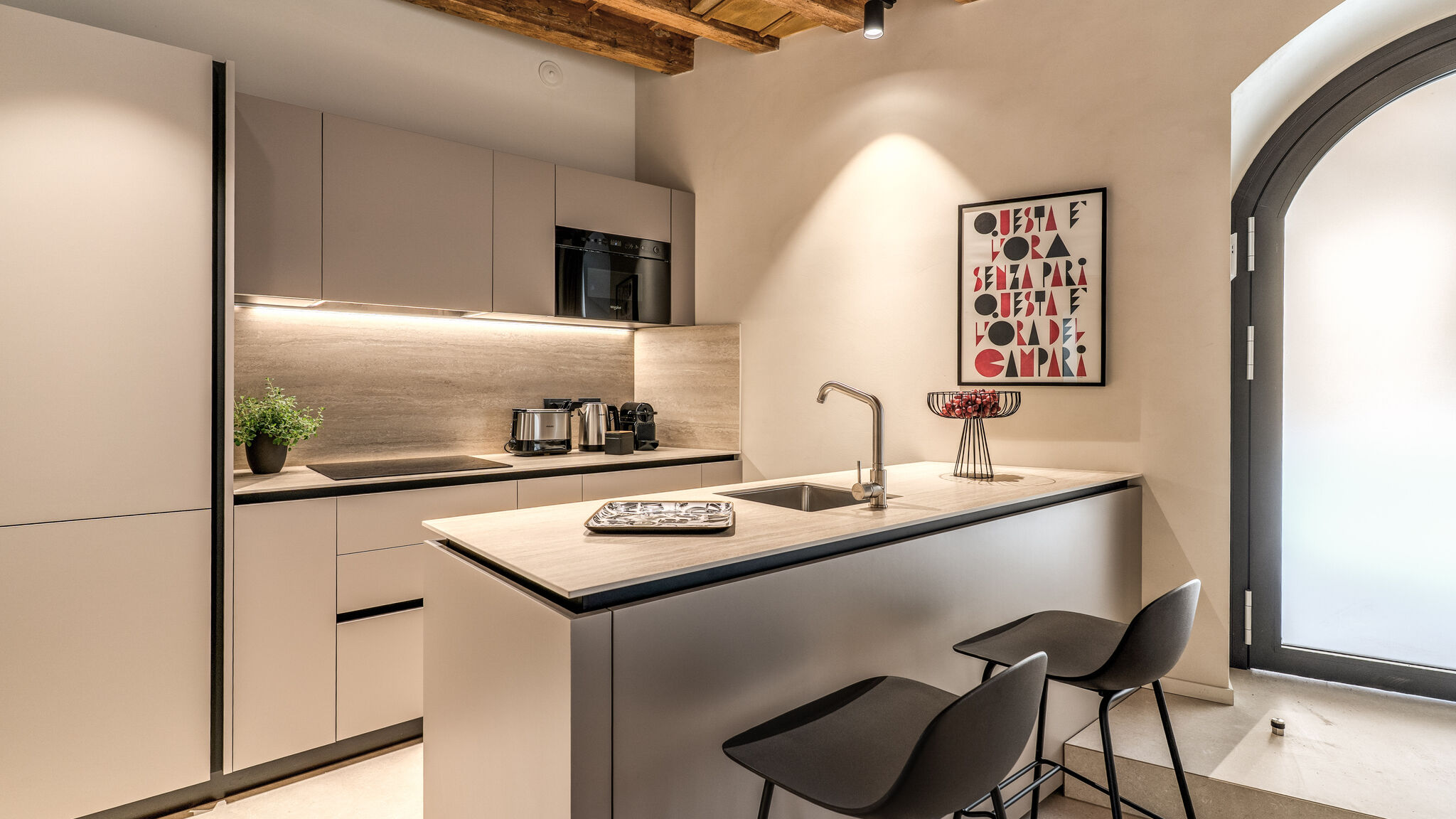 Italianway Milano Agnesi Statue - 1.003