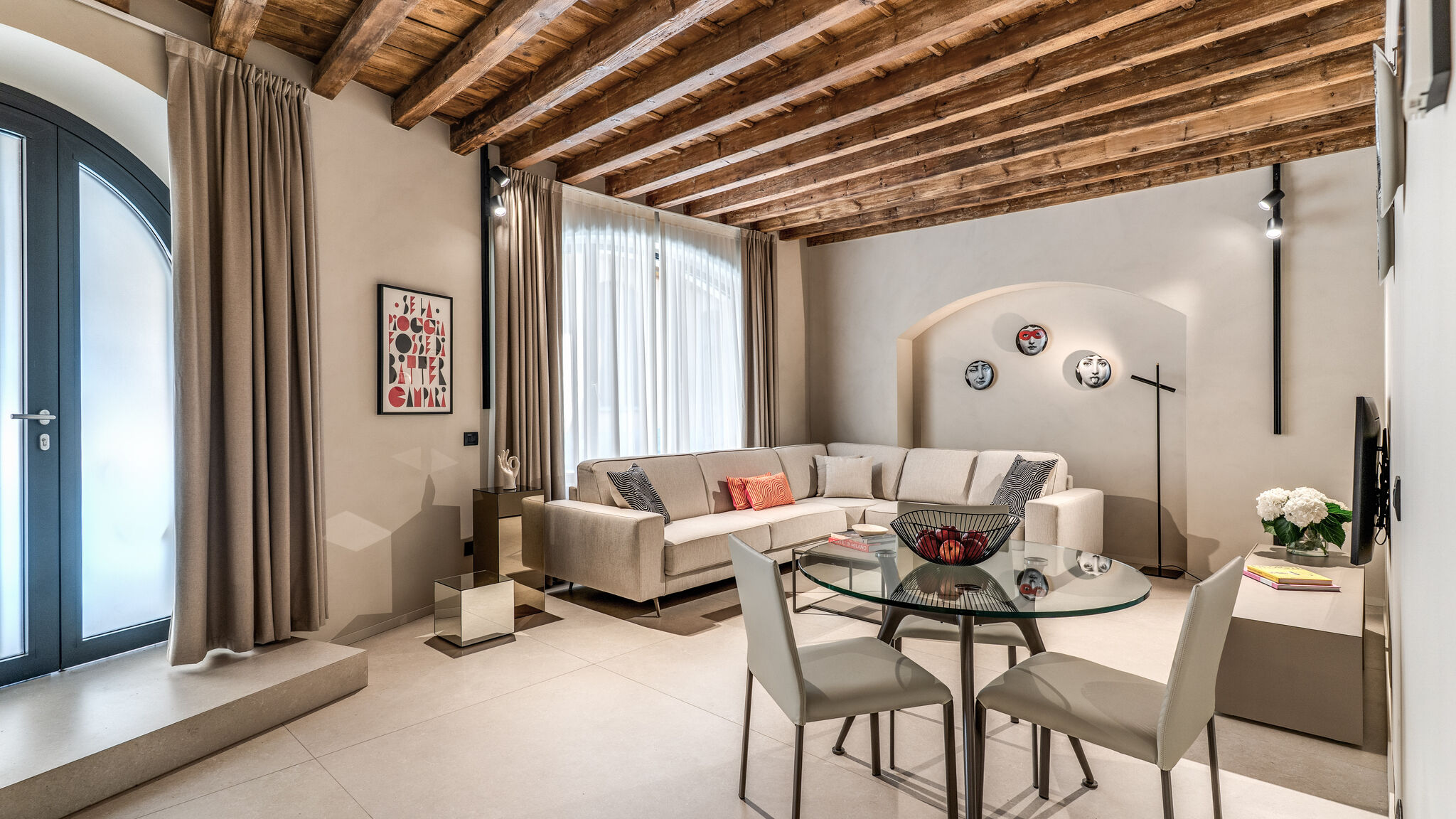 Italianway Milano Agnesi Statue - 1.003