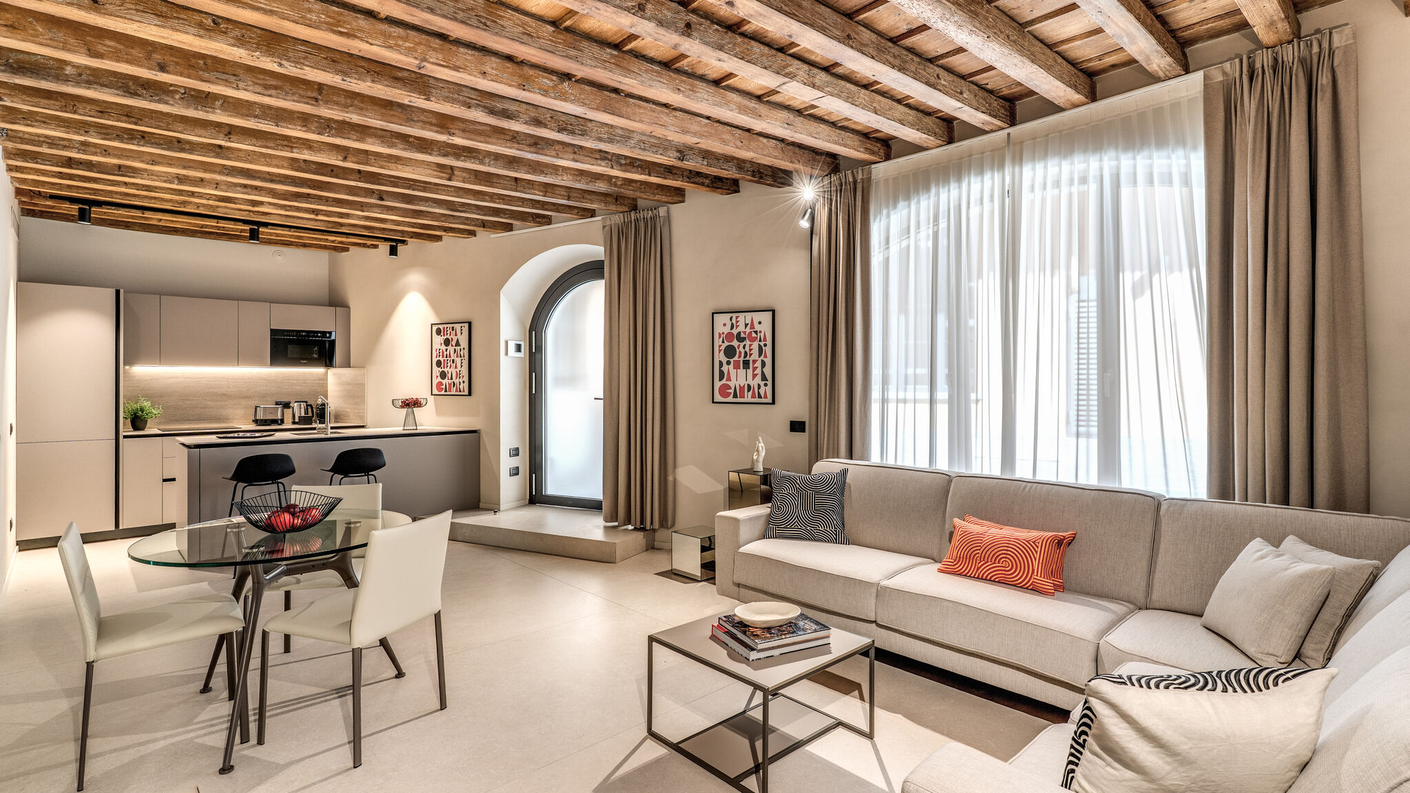 Italianway Milano Agnesi Statue - 1.003