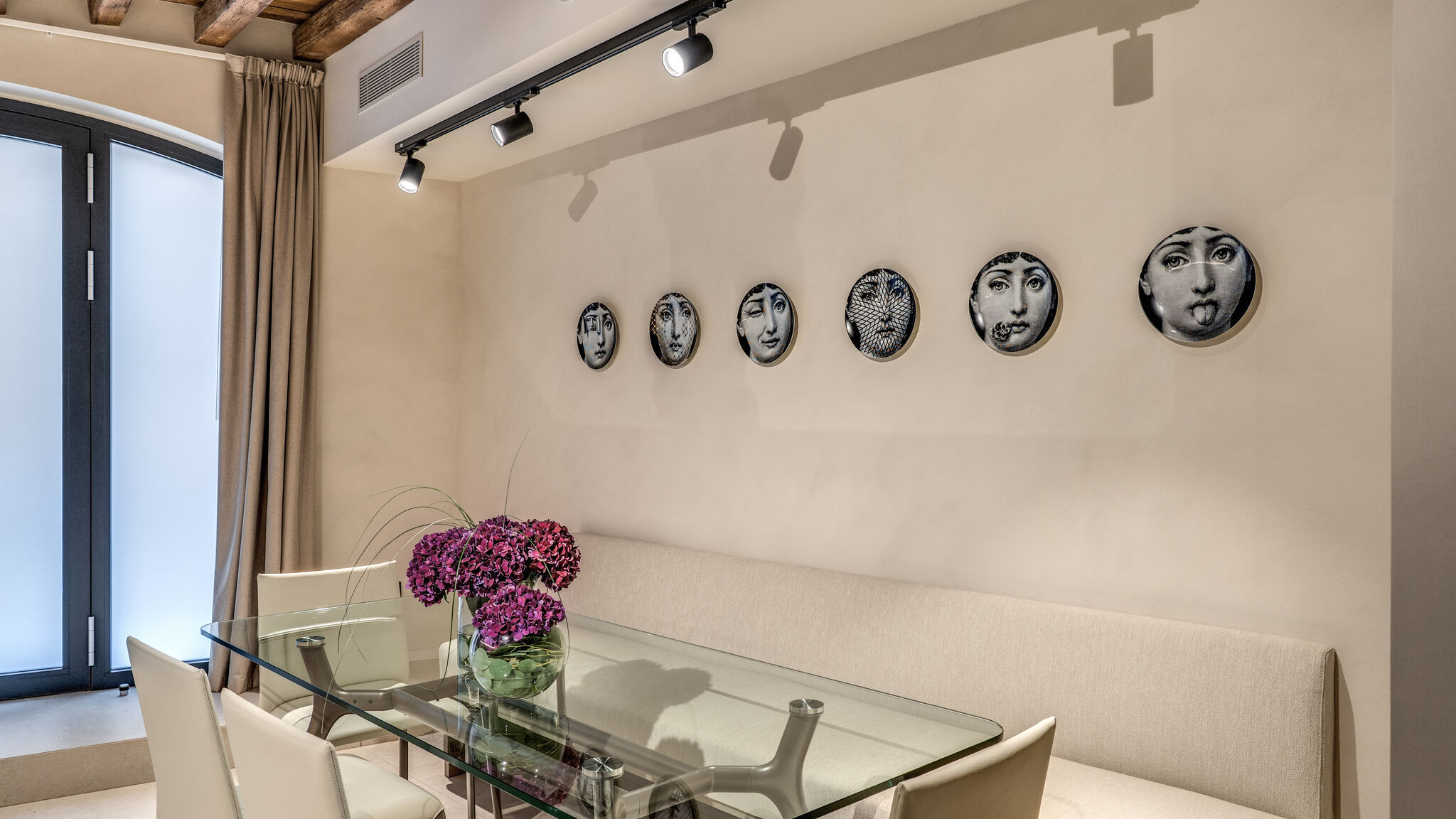 Italianway Milano Agnesi Statue - 1.004