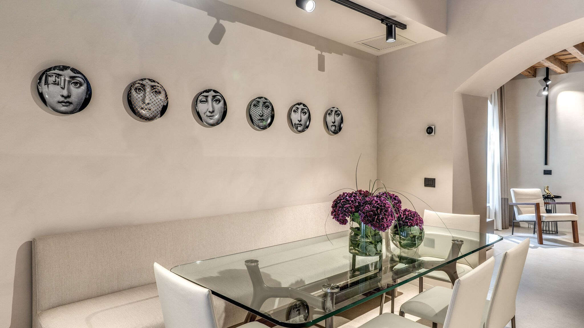 Italianway Milano Agnesi Statue - 1.004