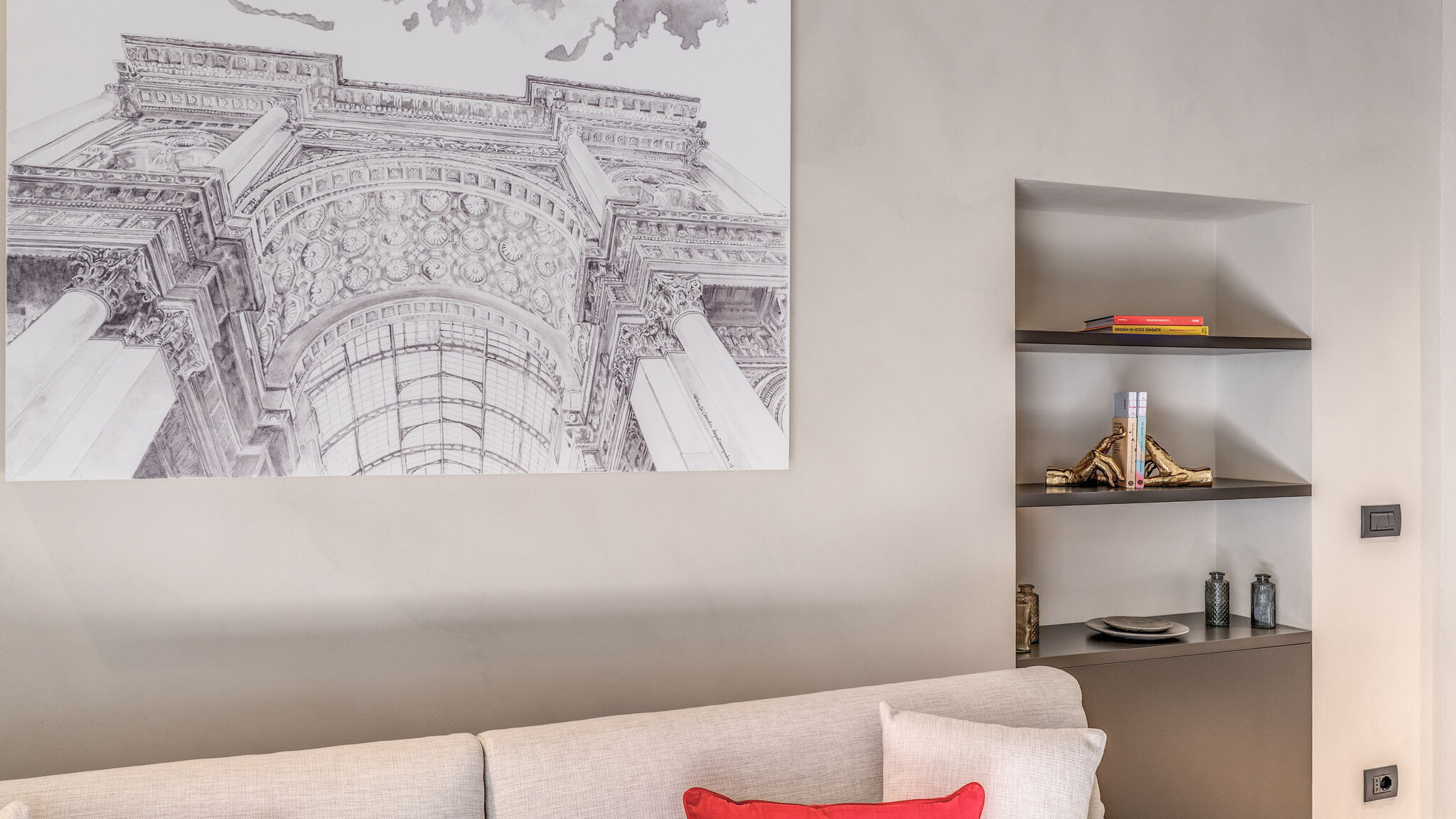 Italianway Milano Agnesi Statue - 1.101