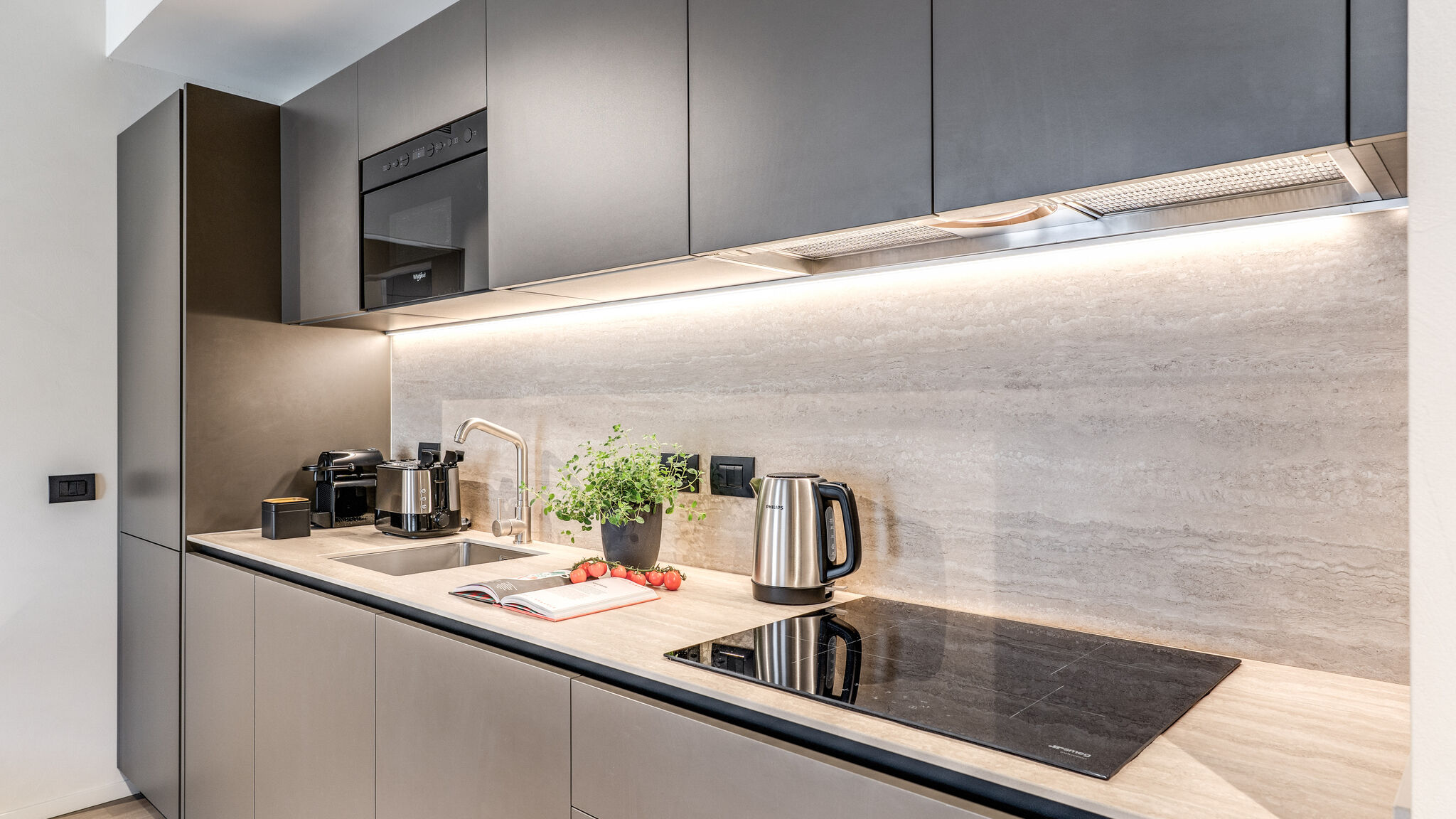 Italianway Milano Agnesi Statue - 1.102 