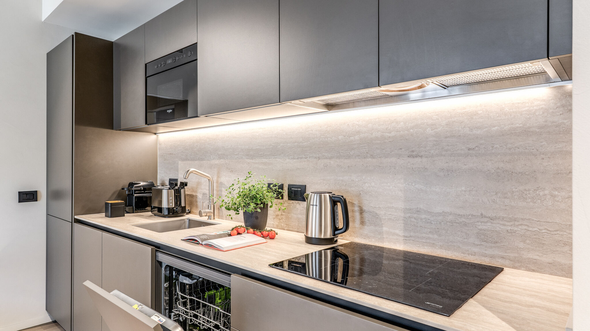 Italianway Milano Agnesi Statue - 1.102 