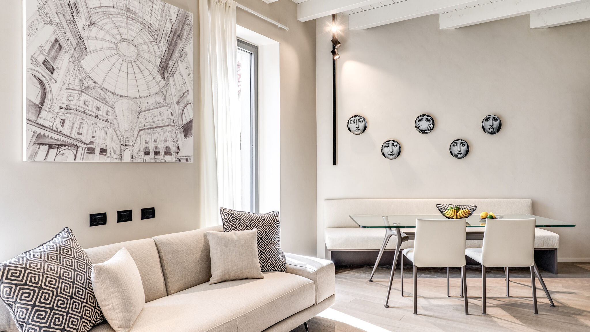 Italianway Milano Agnesi Statue - 1.104