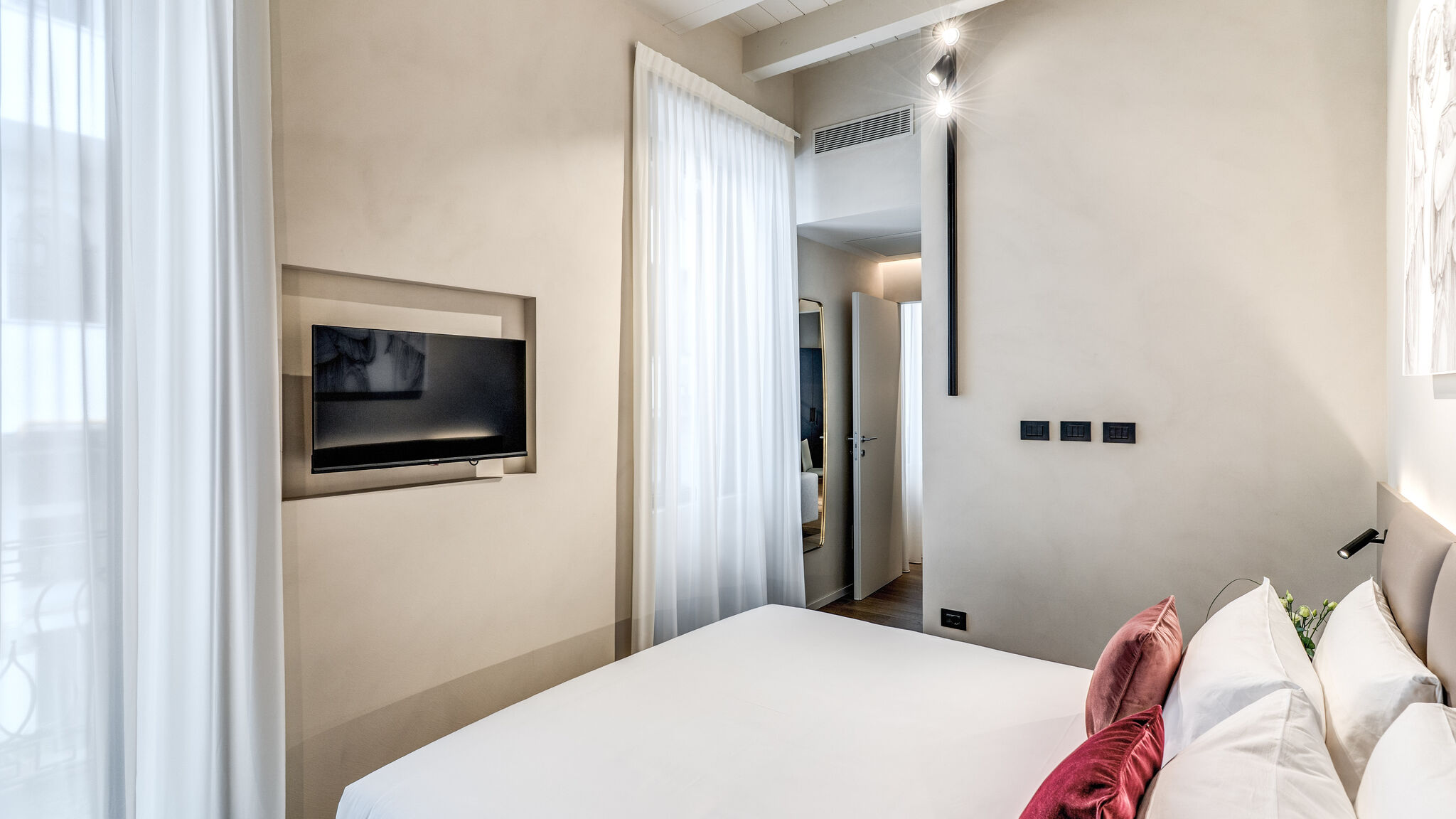 Italianway Milano Agnesi Statue - 1.105 