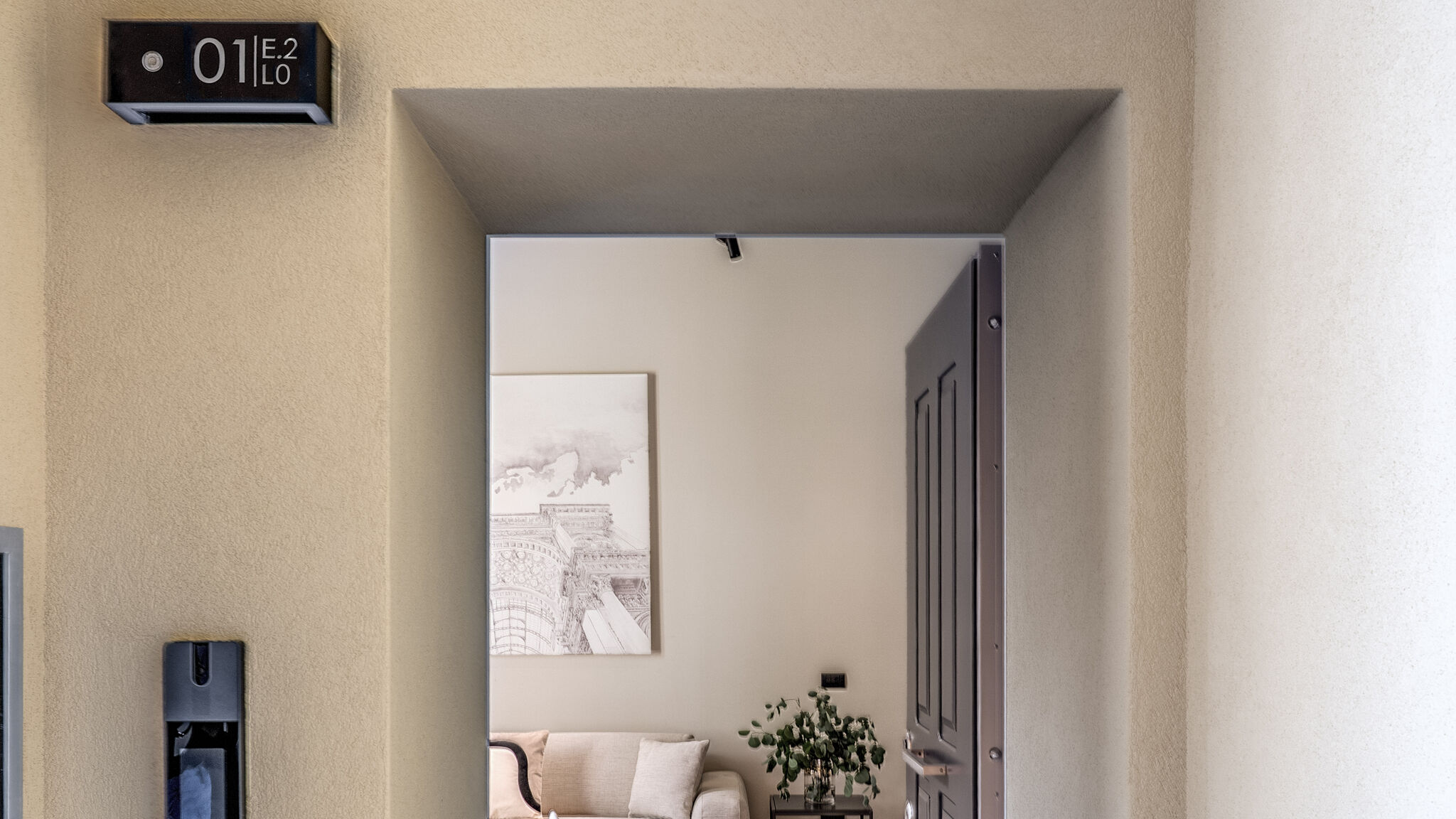 Italianway Milano Agnesi Statue - 2.001