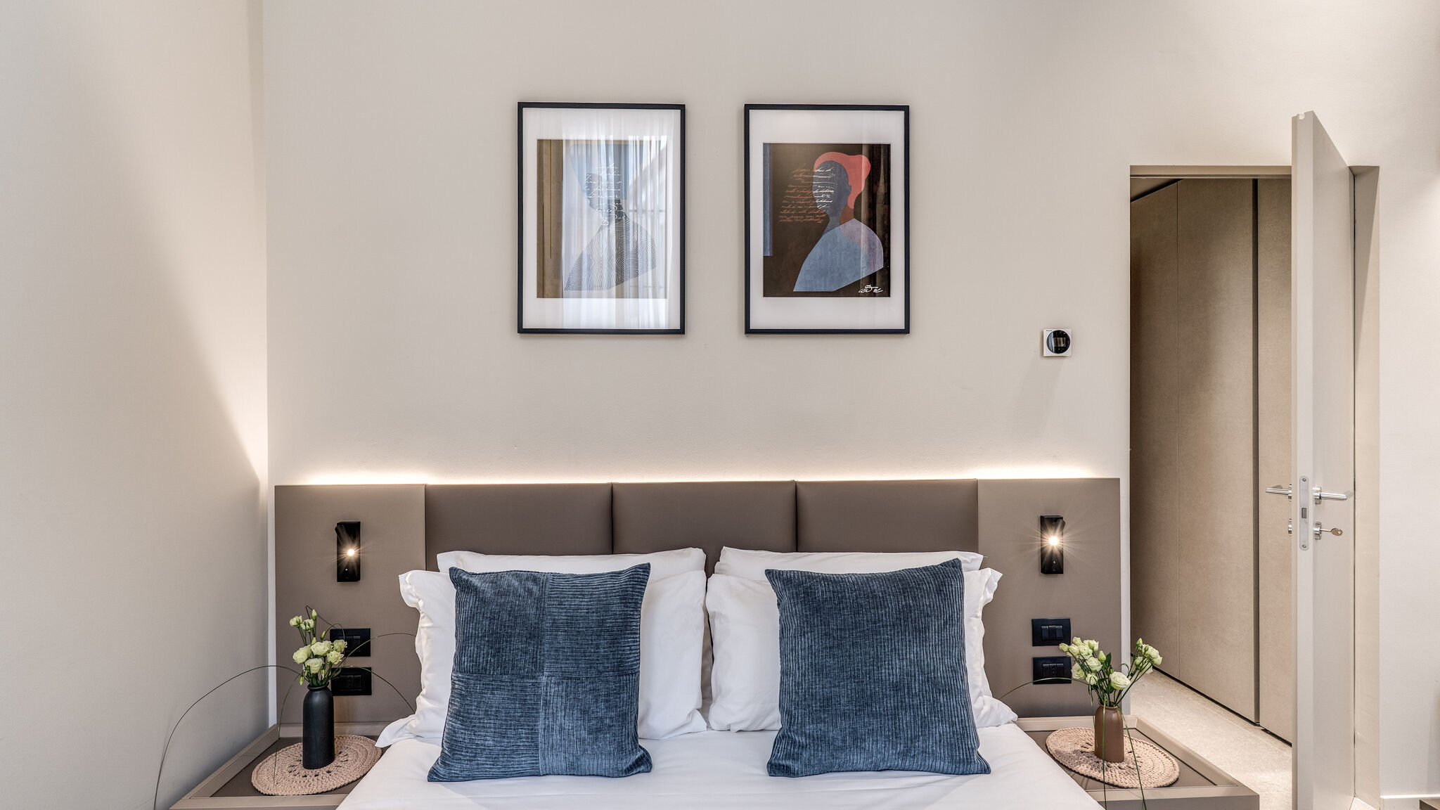 Italianway Milano Agnesi Statue - 2.001