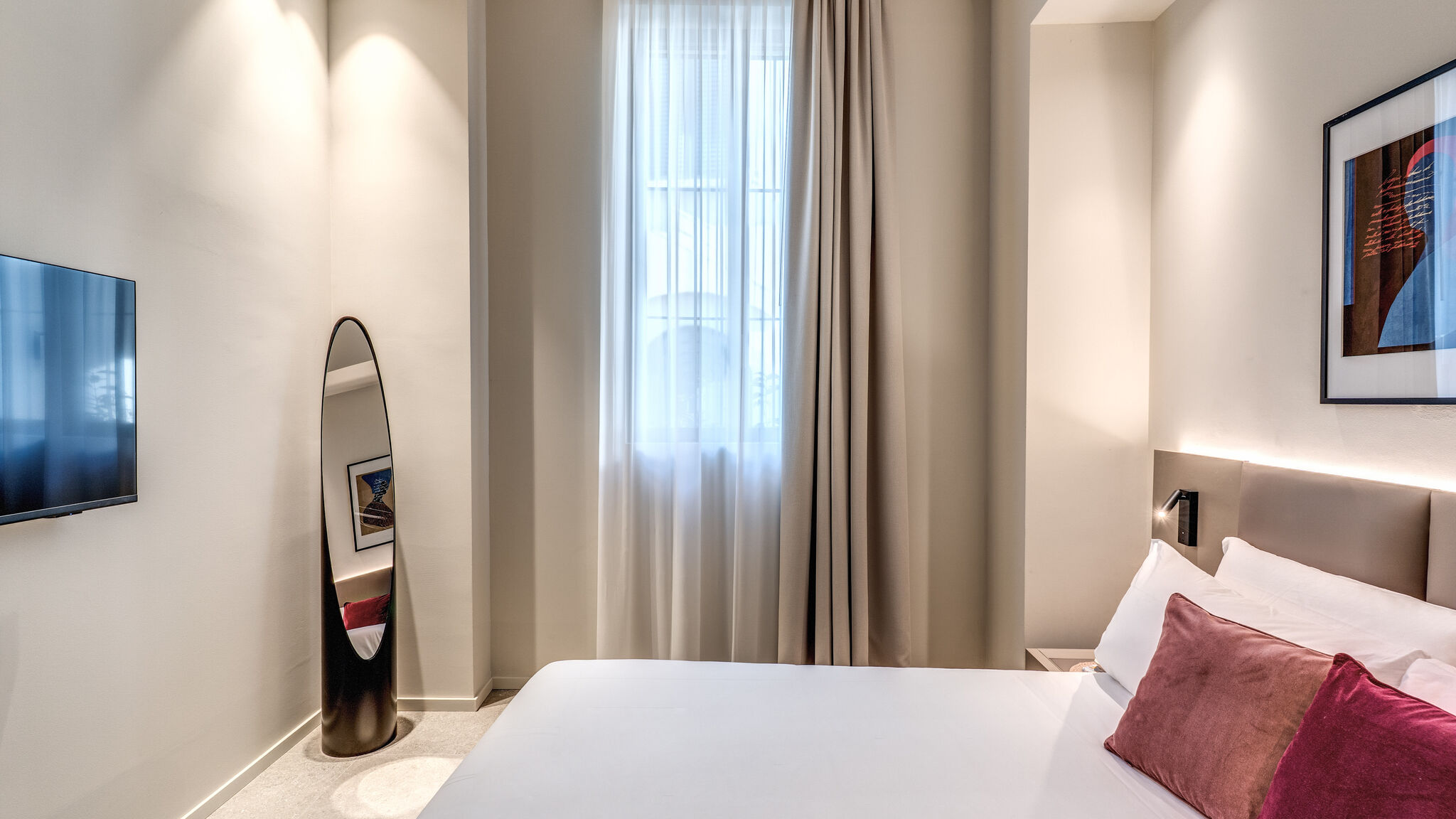 Italianway Milano Agnesi Statue - 3.001