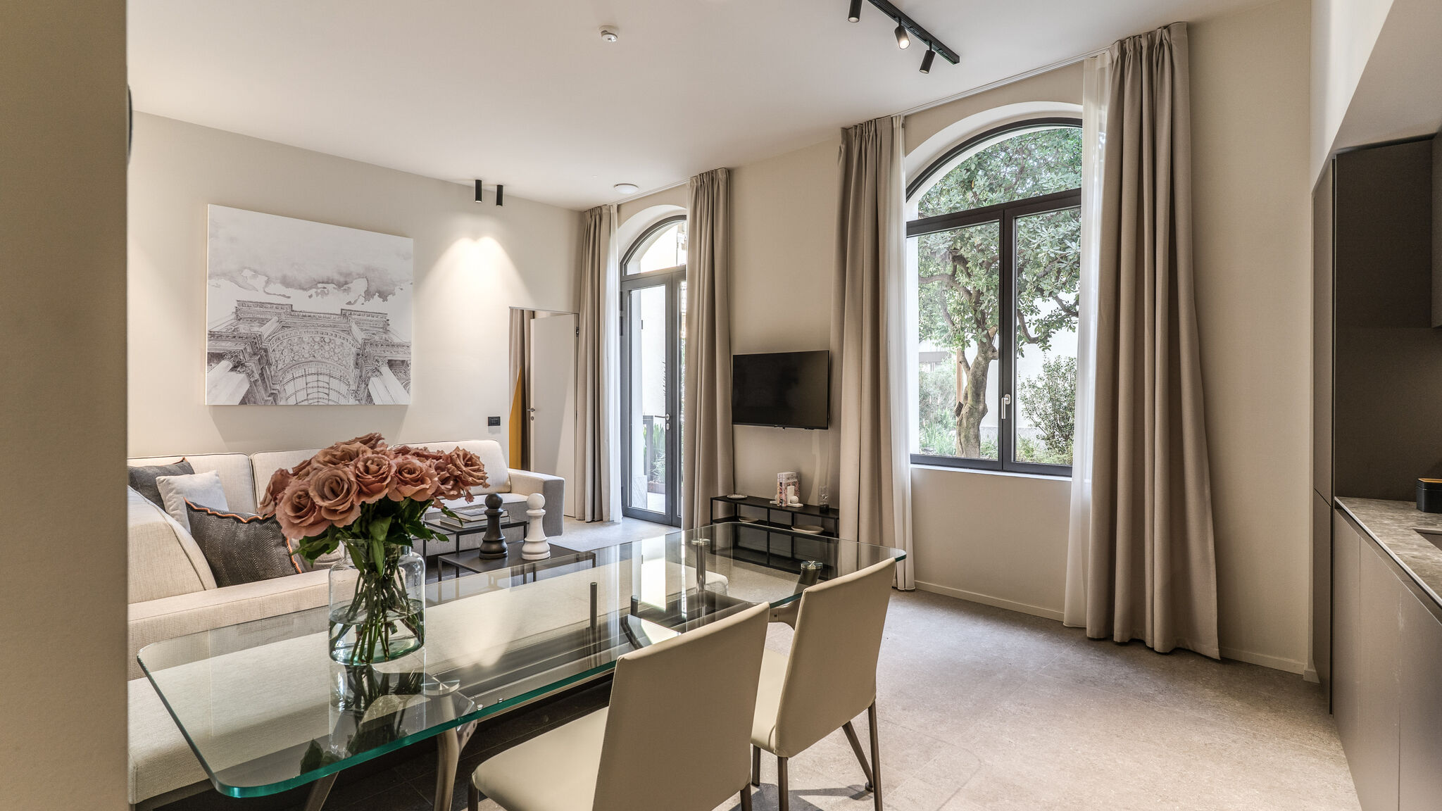 Italianway Milano Agnesi Statue - 3.001