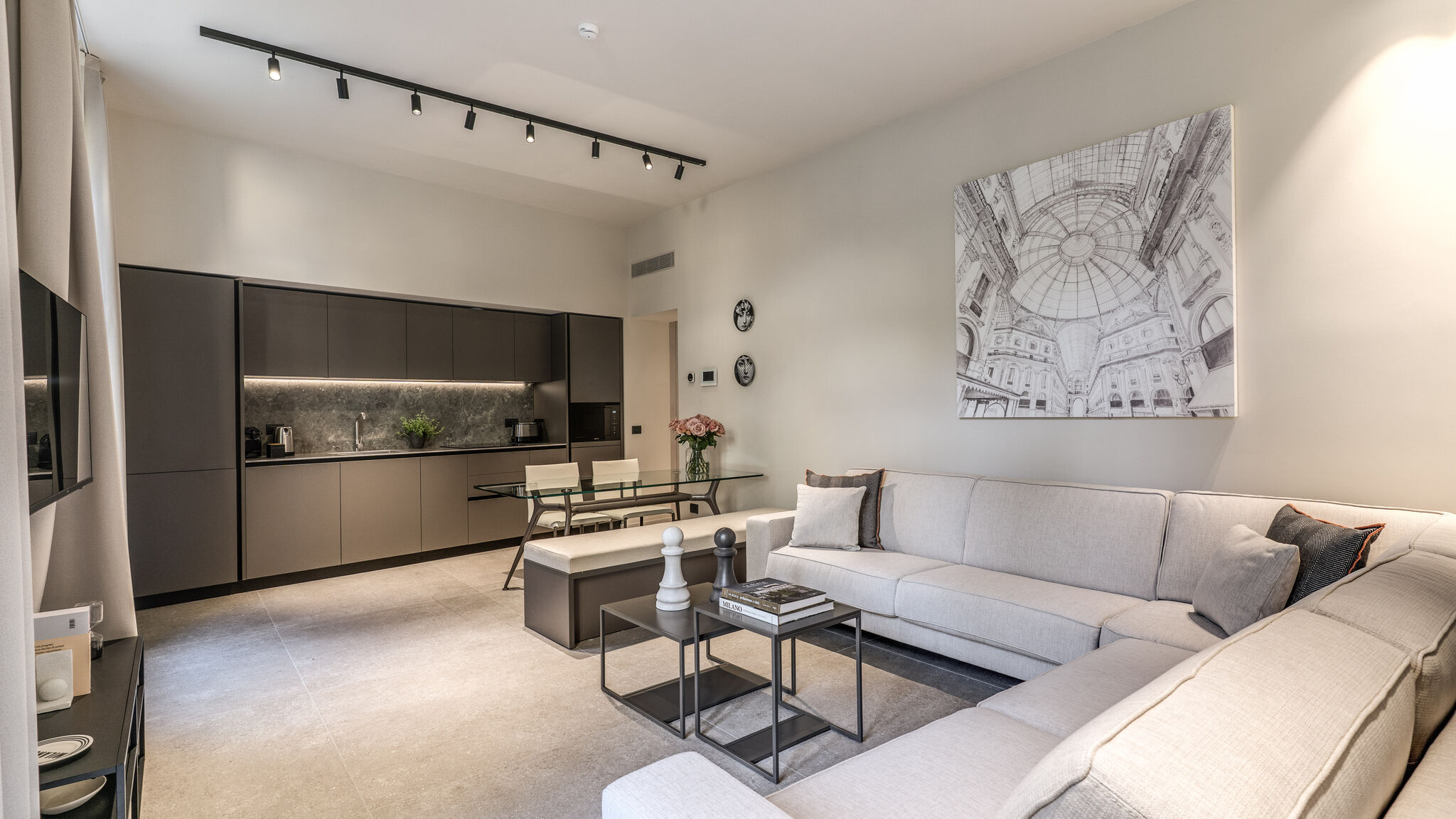 Italianway Milano Agnesi Statue - 3.001