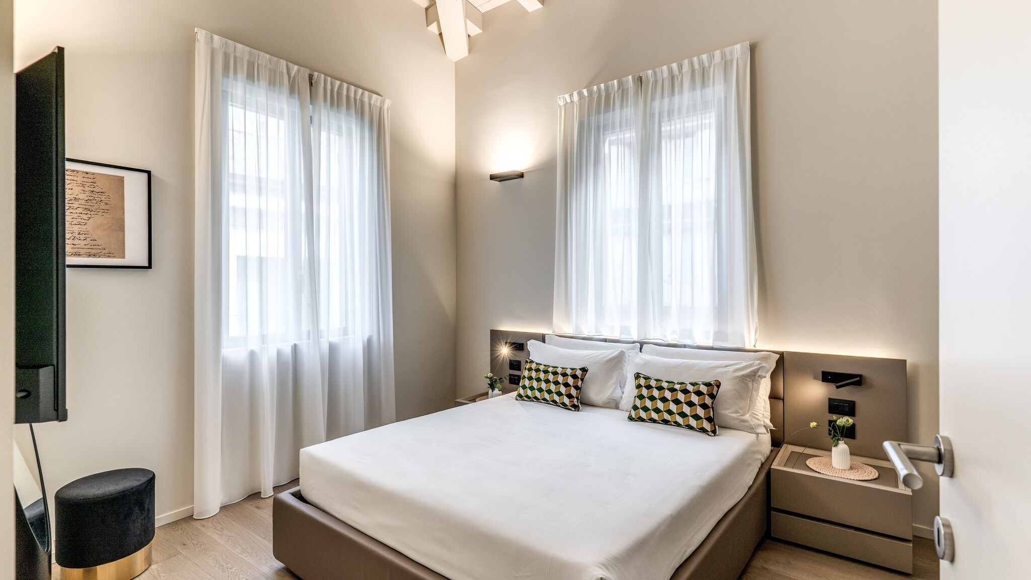 Italianway Milano Agnesi Statue - 3.101