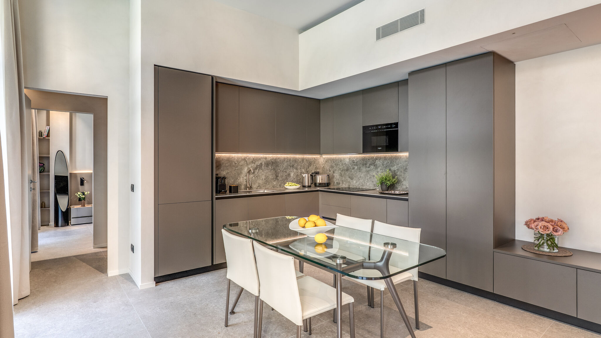 Italianway Milano Agnesi Statue - 4.001