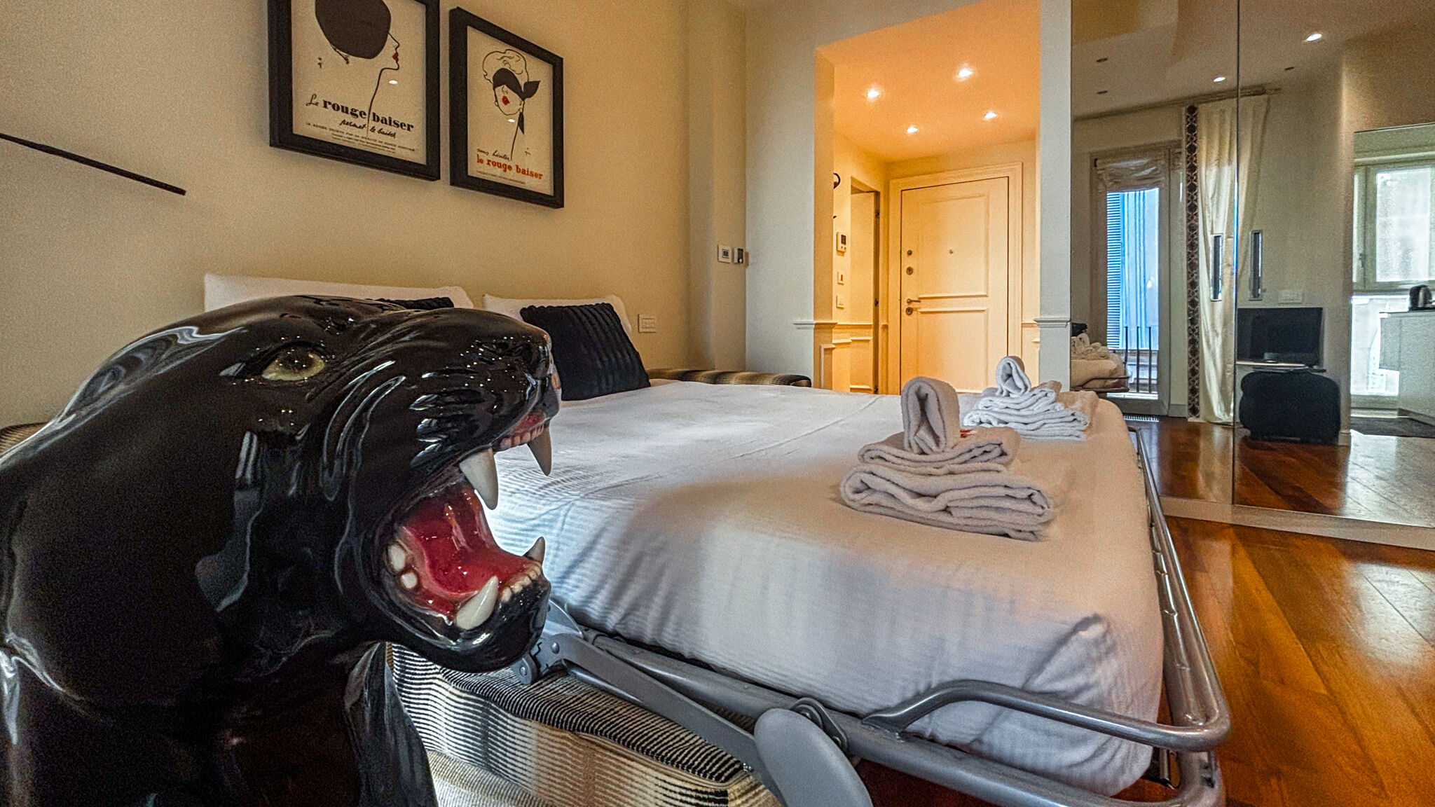 Italianway Milano Foro Exclusive Suite - 5 mins from Duomo