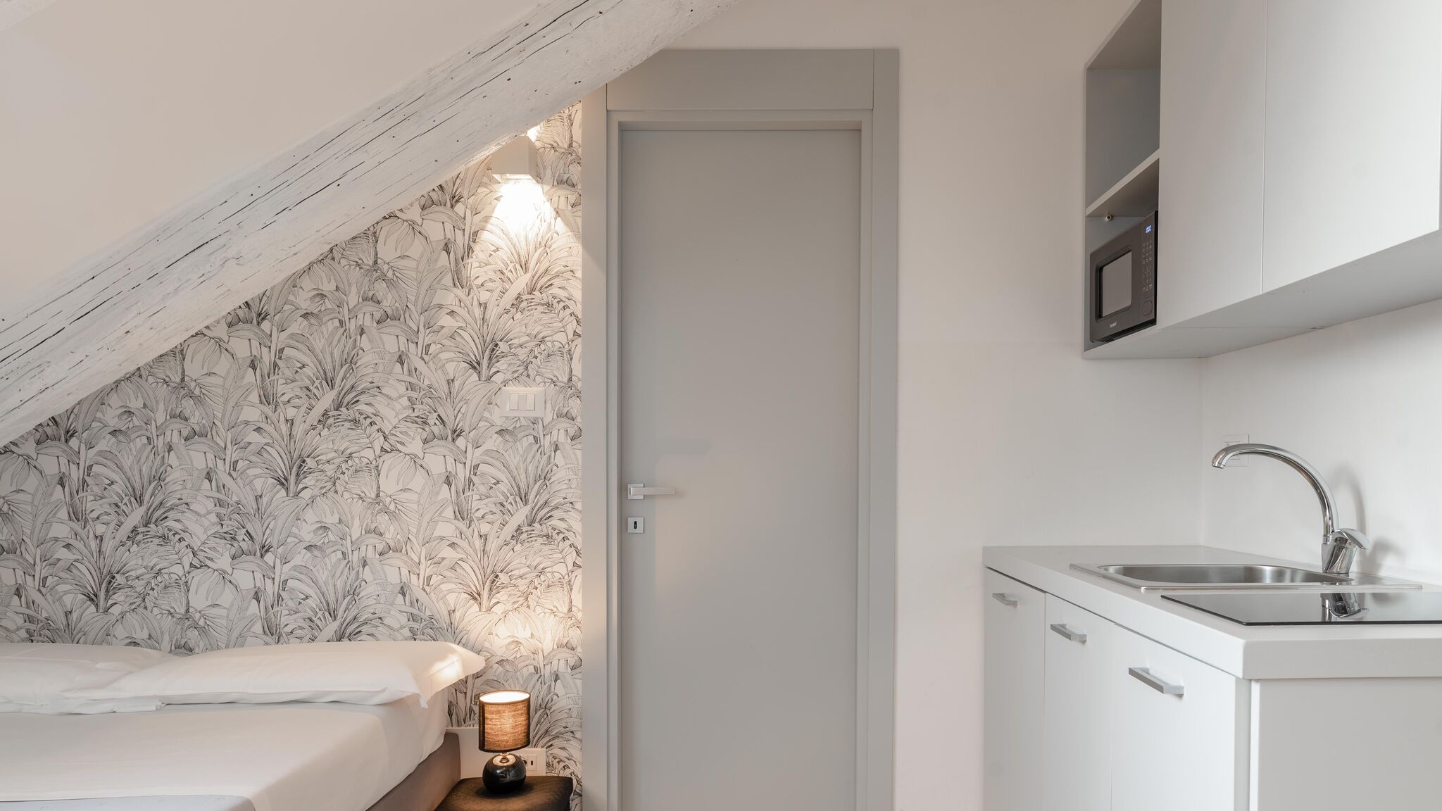 Italianway Torino Suite Chopin by Toh Solution