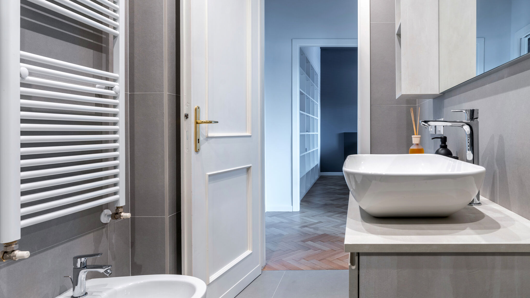 CASE AL LAGO Brescia Chiaroscuro By Case al Lago